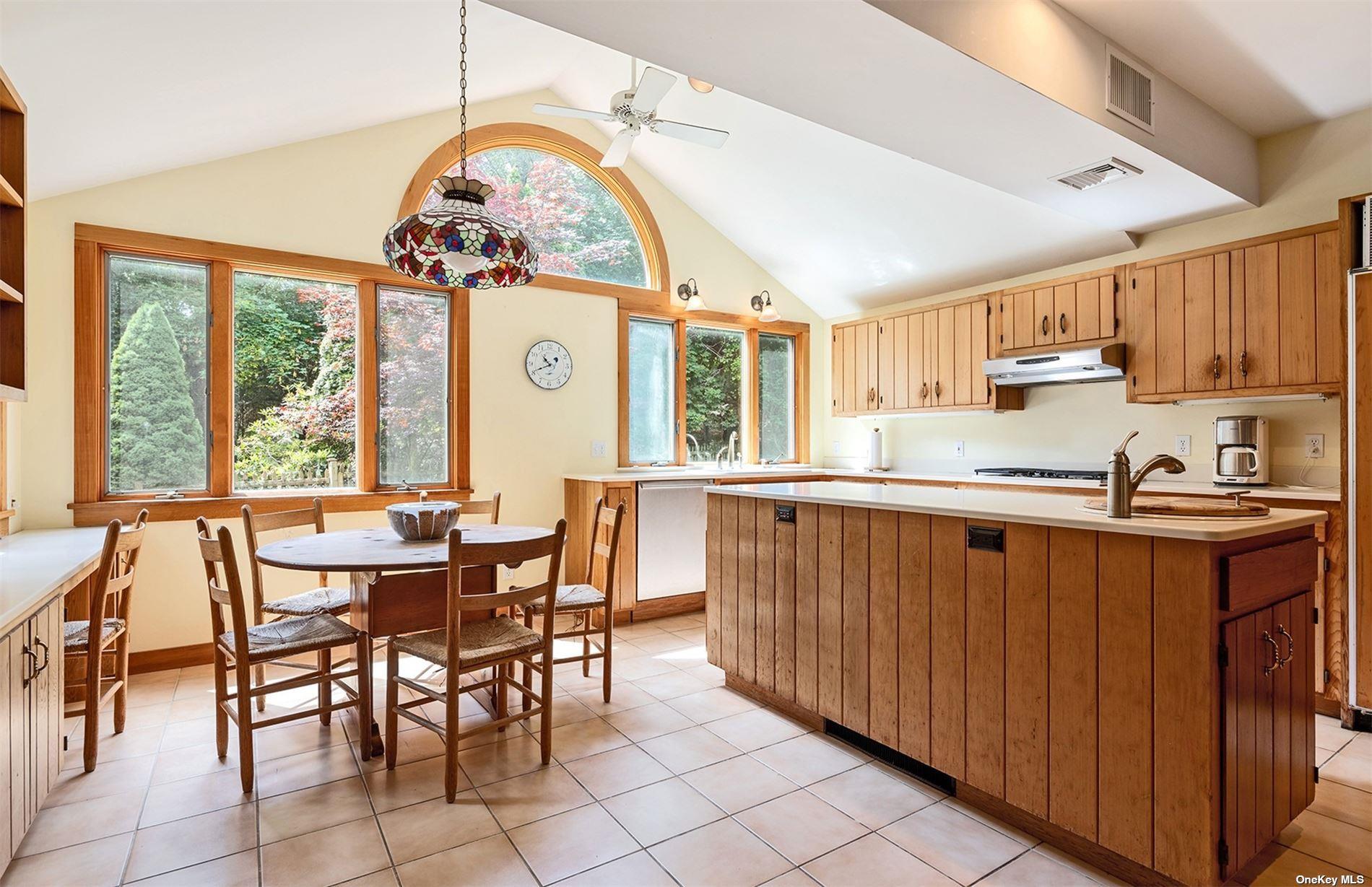 #14 photo, 61 Lower 7 Ponds Road, サフォーク郡 Water Mill , NY 11976