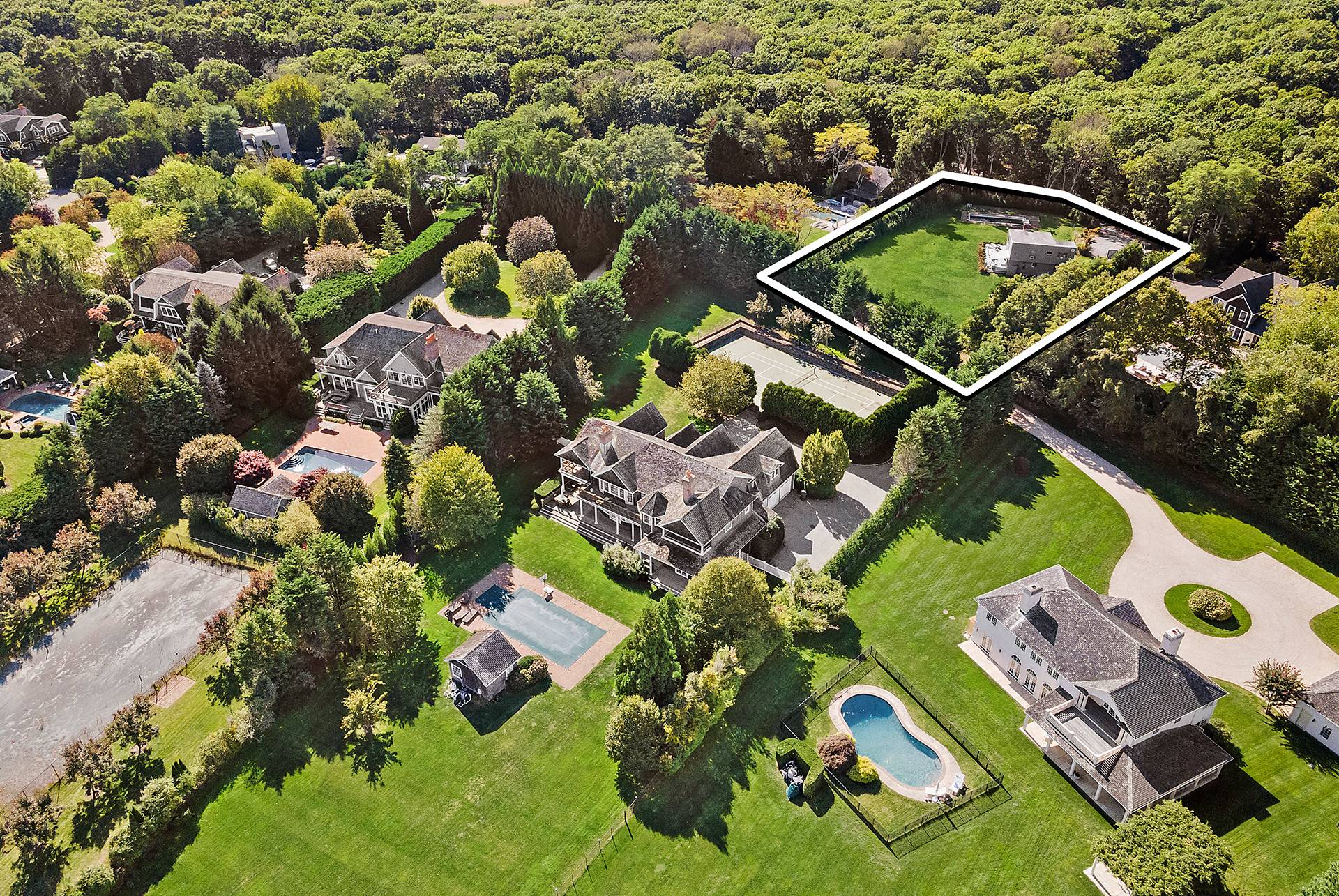 #3 photo, 700 Edge of Woods Road, サフォーク郡 Water Mill , NY 11976