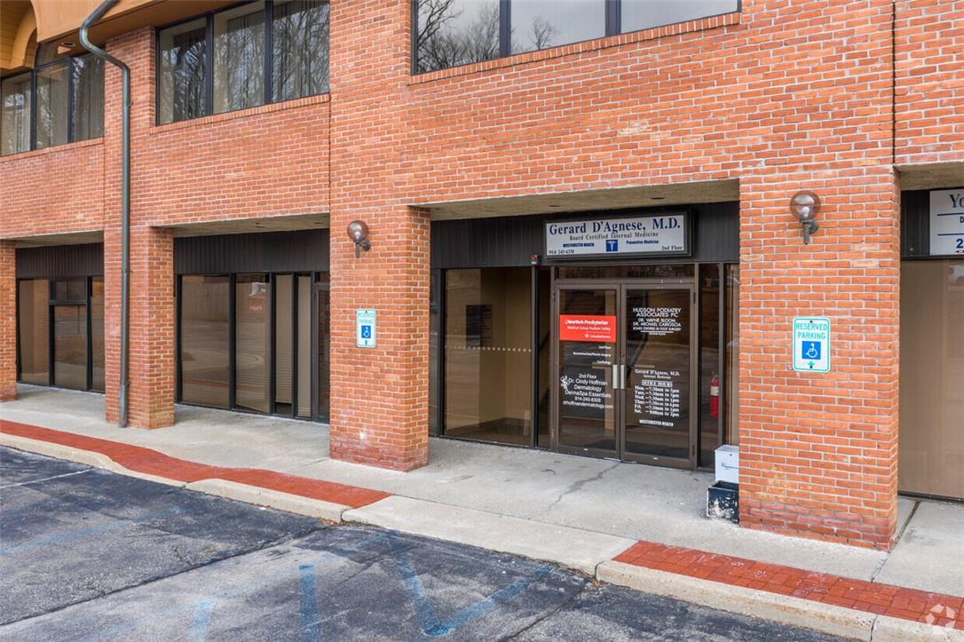 #3 photo, 2048 Saw Mill River Road, Yorktown Heights , NY 10598