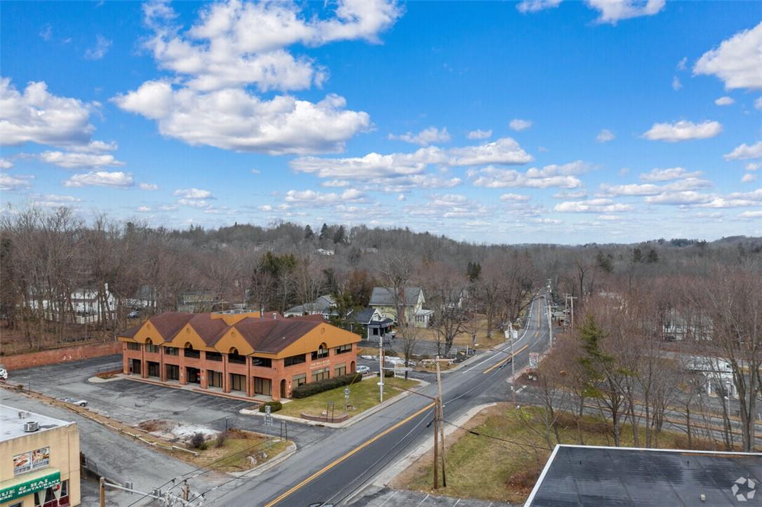 #4 photo, 2048 Saw Mill River Road, Yorktown Heights , NY 10598