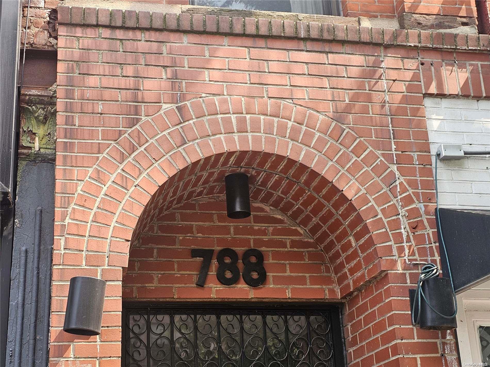 #4 photo, 788 9th Avenue, マンハッタン New York (Manhattan) , NY 10019