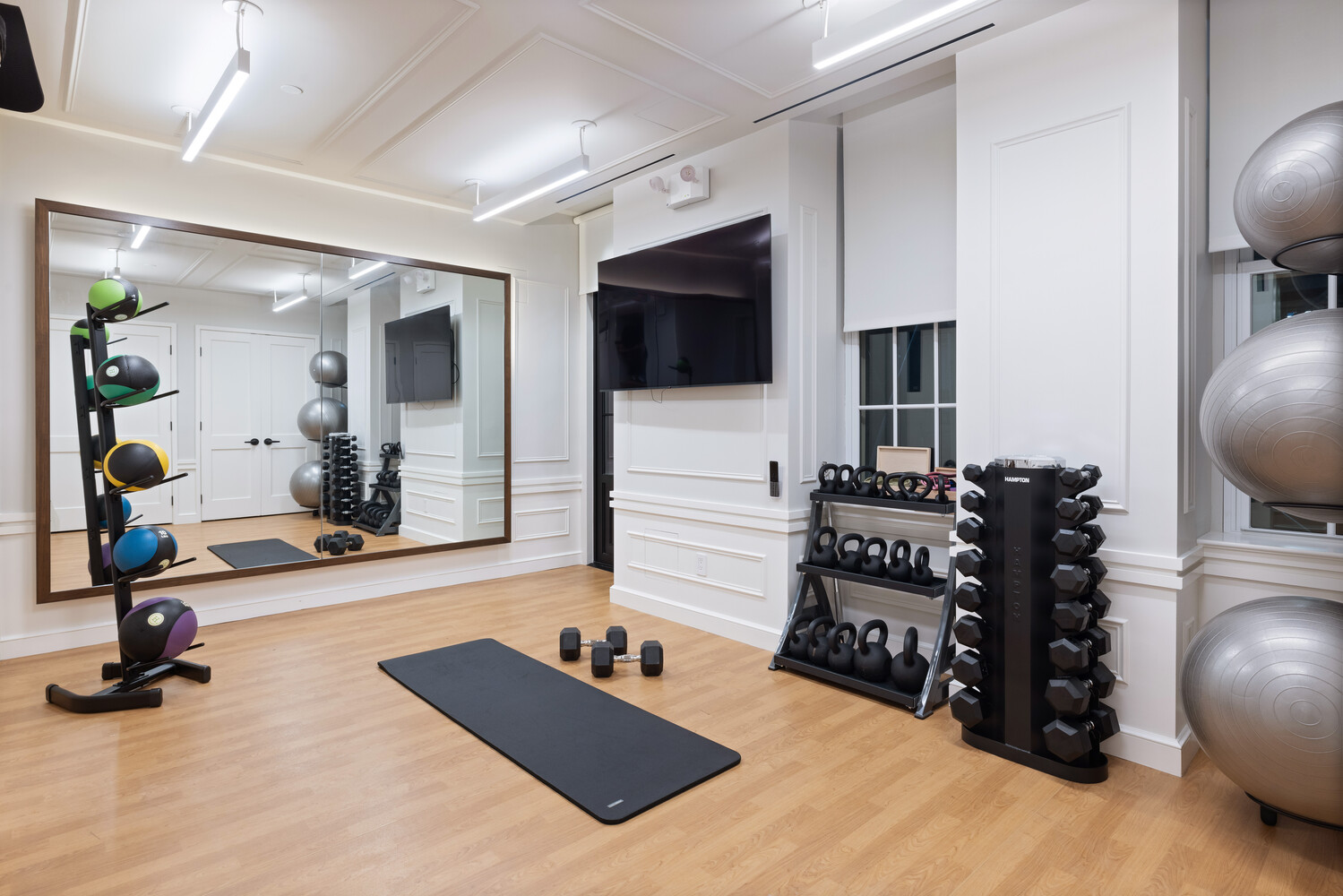 #13 photo, 829 PARK Avenue, マンハッタン Lenox Hill , NY 10021