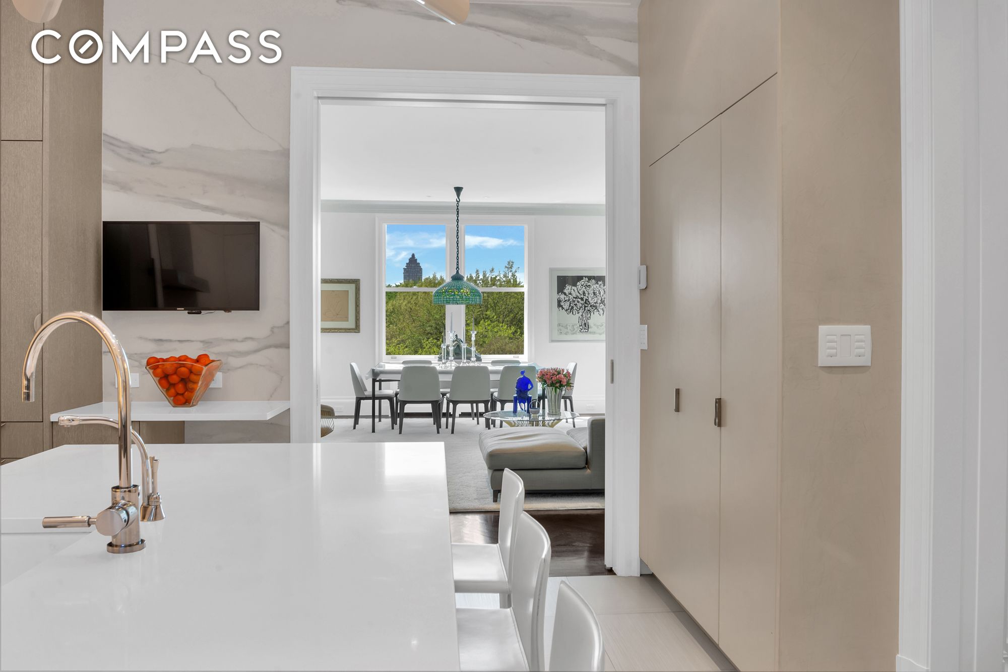 #4 photo, 988 5th Avenue, マンハッタン Upper East Side , NY 10075