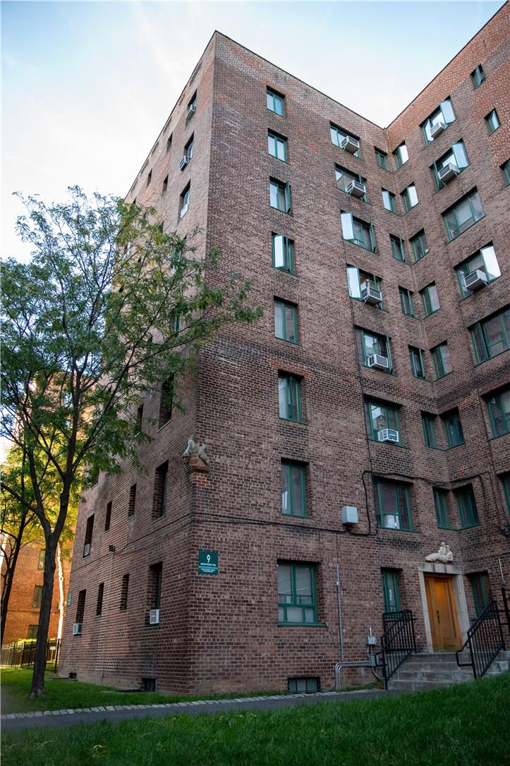 #1 photo, 9 Metropolitan Oval, Bronx , NY 10462