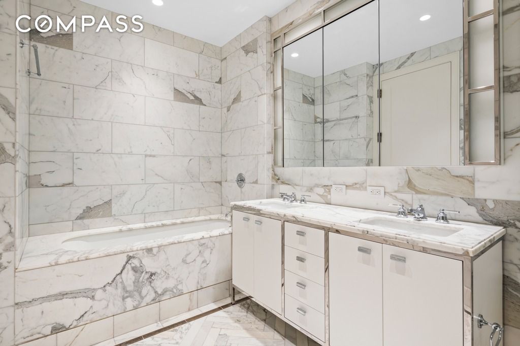 #21 photo, 100 Barclay Street, マンハッタン TriBeCa , NY 10007