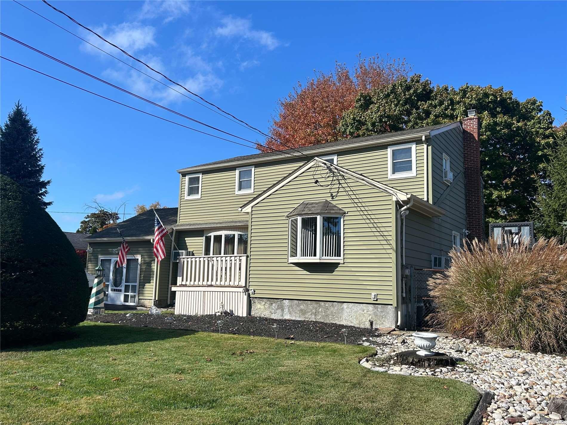 #1 photo, 1466 12th Street, سوفولك West Babylon , NY 11704