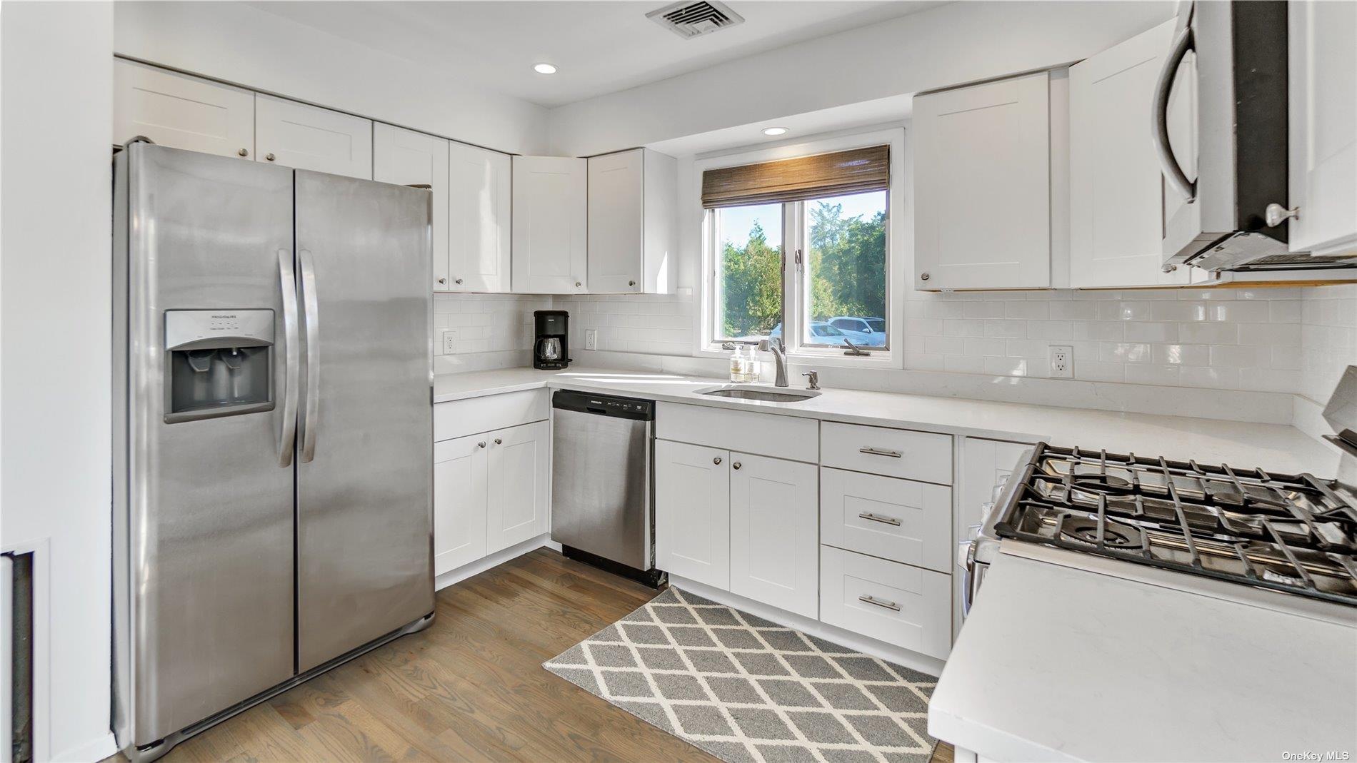 #7 photo, 19 Rogers Lane, サフォーク郡 Remsenburg , NY 11960