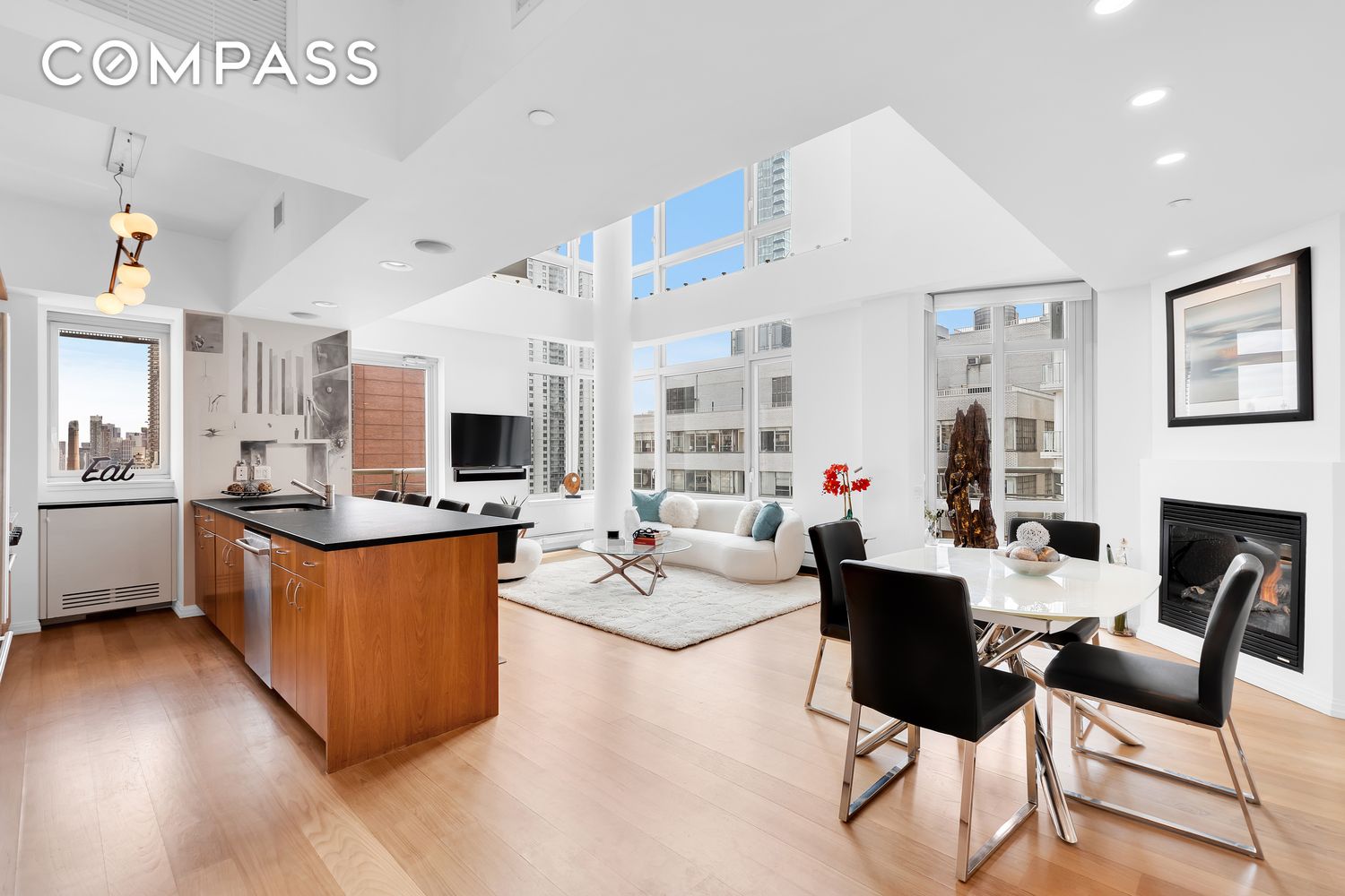#1 photo, 205 E 59th Street, Lenox Hill , NY 10022