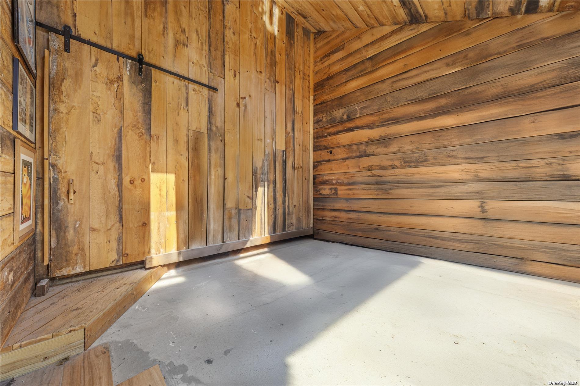 #14 photo, 4 Maple Street, ناسو Glenwood Landing , NY 11547