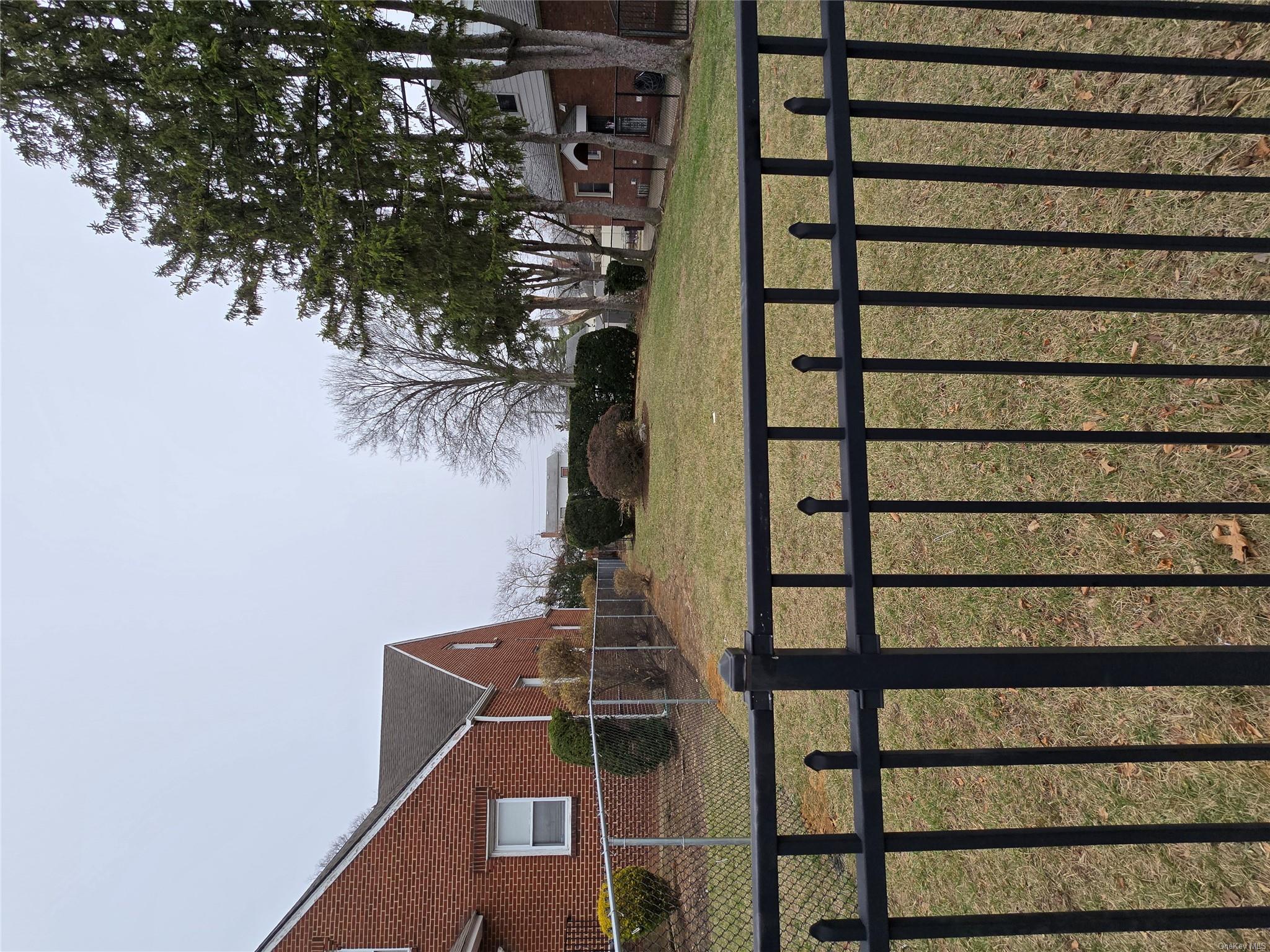 #2 photo, 235 Street, クイーンズ区 Cambria Heights , NY 11411