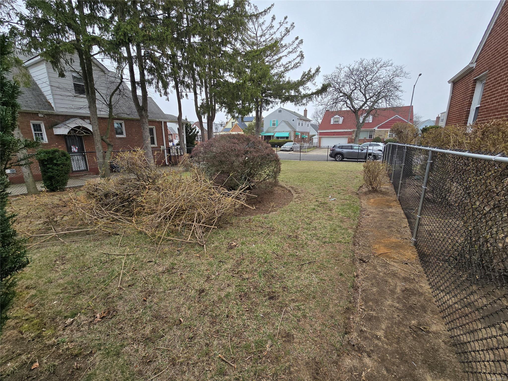 #4 photo, 235 Street, クイーンズ区 Cambria Heights , NY 11411