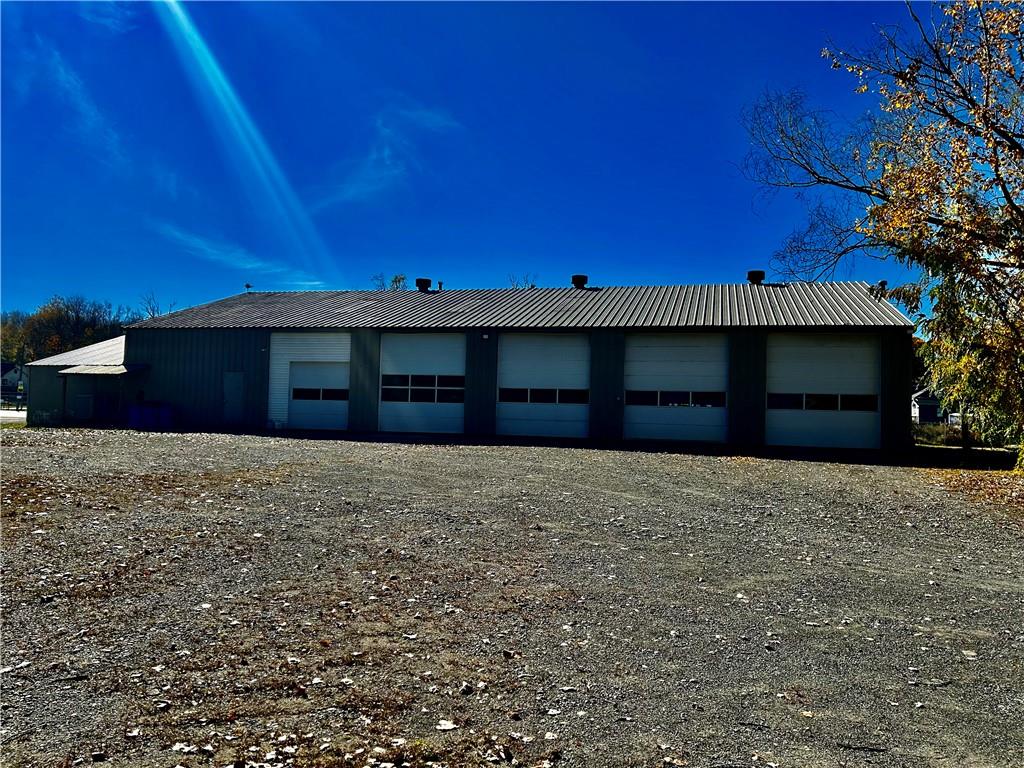 #4 photo, 191 Columbia Turnpike Loop, Hudson , NY 12534