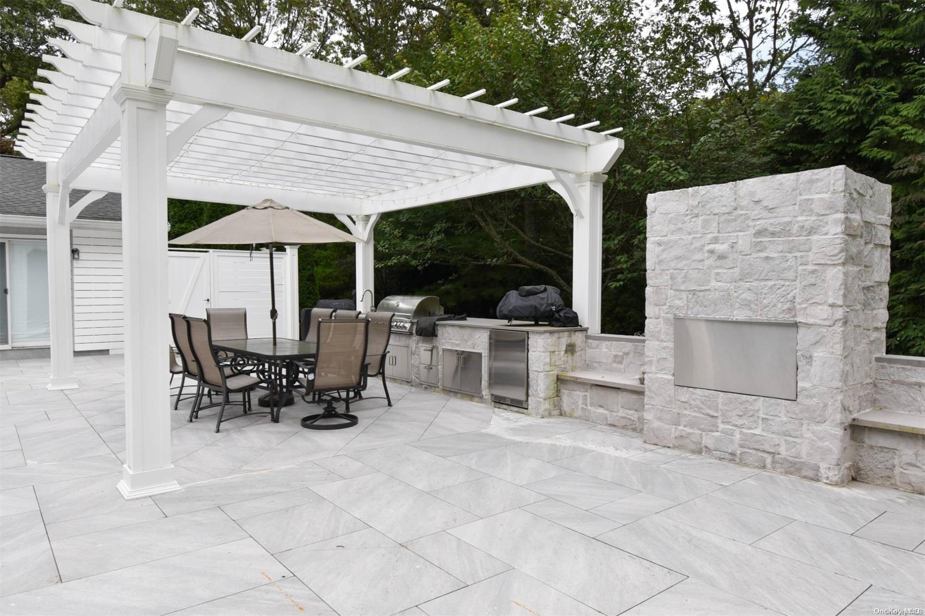 #17 photo, 47 Bridle Path, サフォーク郡 Remsenburg , NY 11960