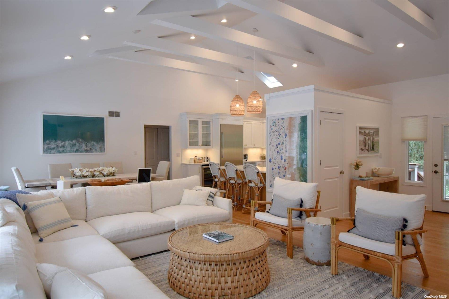 #2 photo, 47 Bridle Path, サフォーク郡 Remsenburg , NY 11960