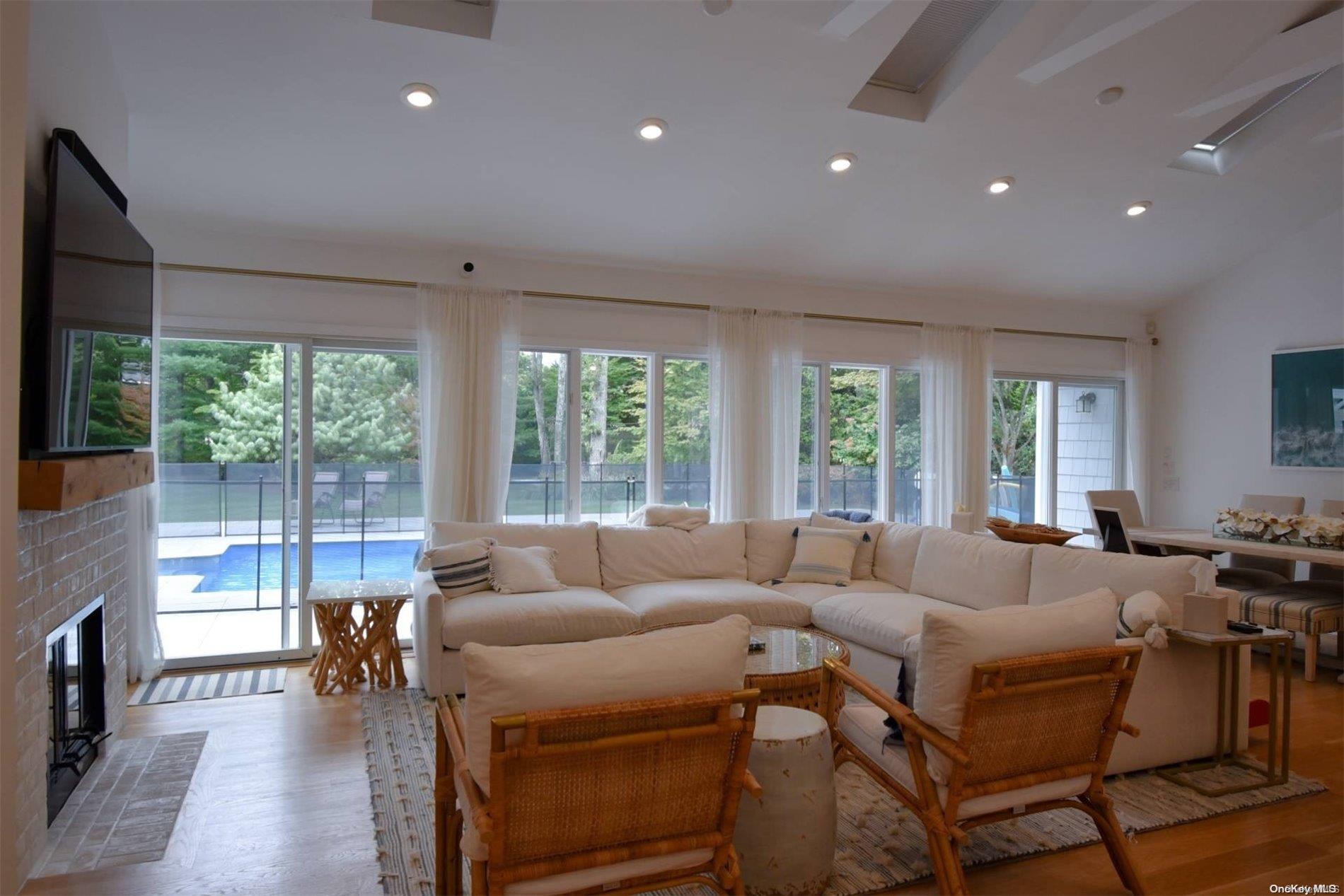 #3 photo, 47 Bridle Path, サフォーク郡 Remsenburg , NY 11960