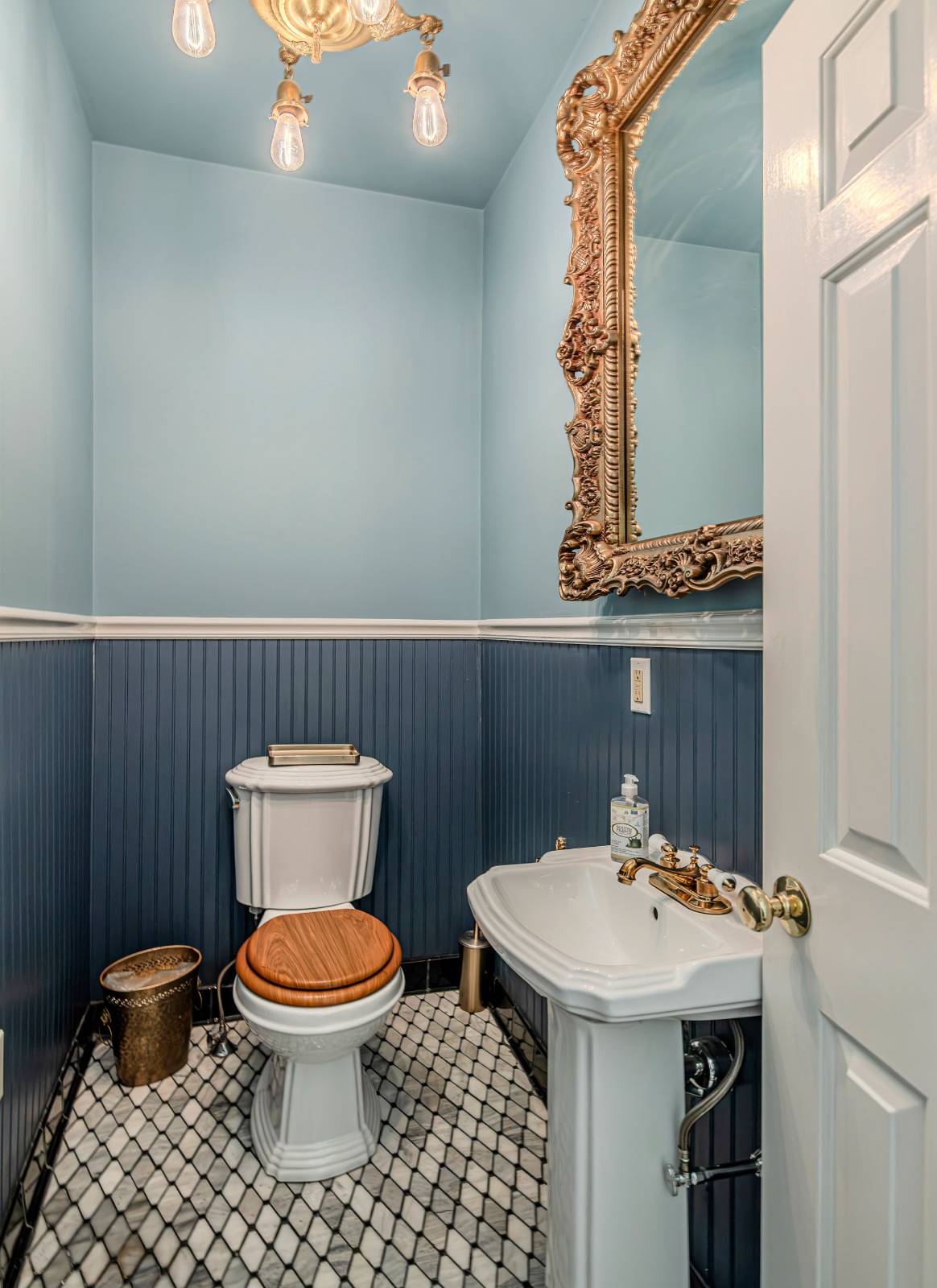 #20 photo, 1423 Genesee Street, Utica , NY 13501