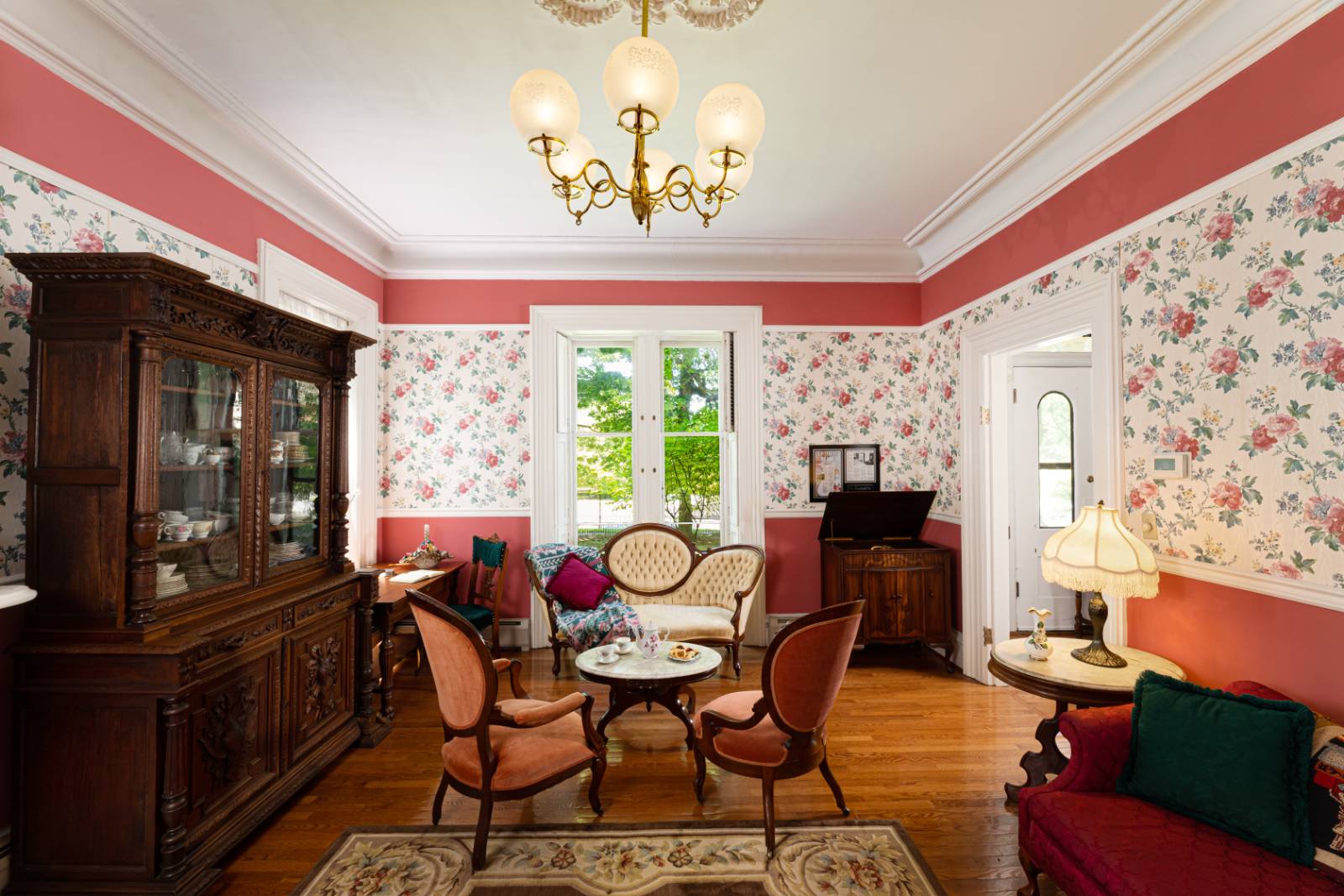 #8 photo, 1423 Genesee Street, Utica , NY 13501