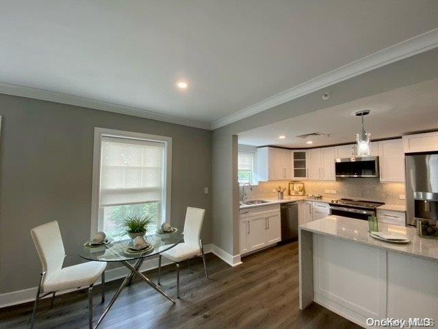 #3 photo, 100 Glen Street, ナッソー郡 Glen Cove , NY 11542