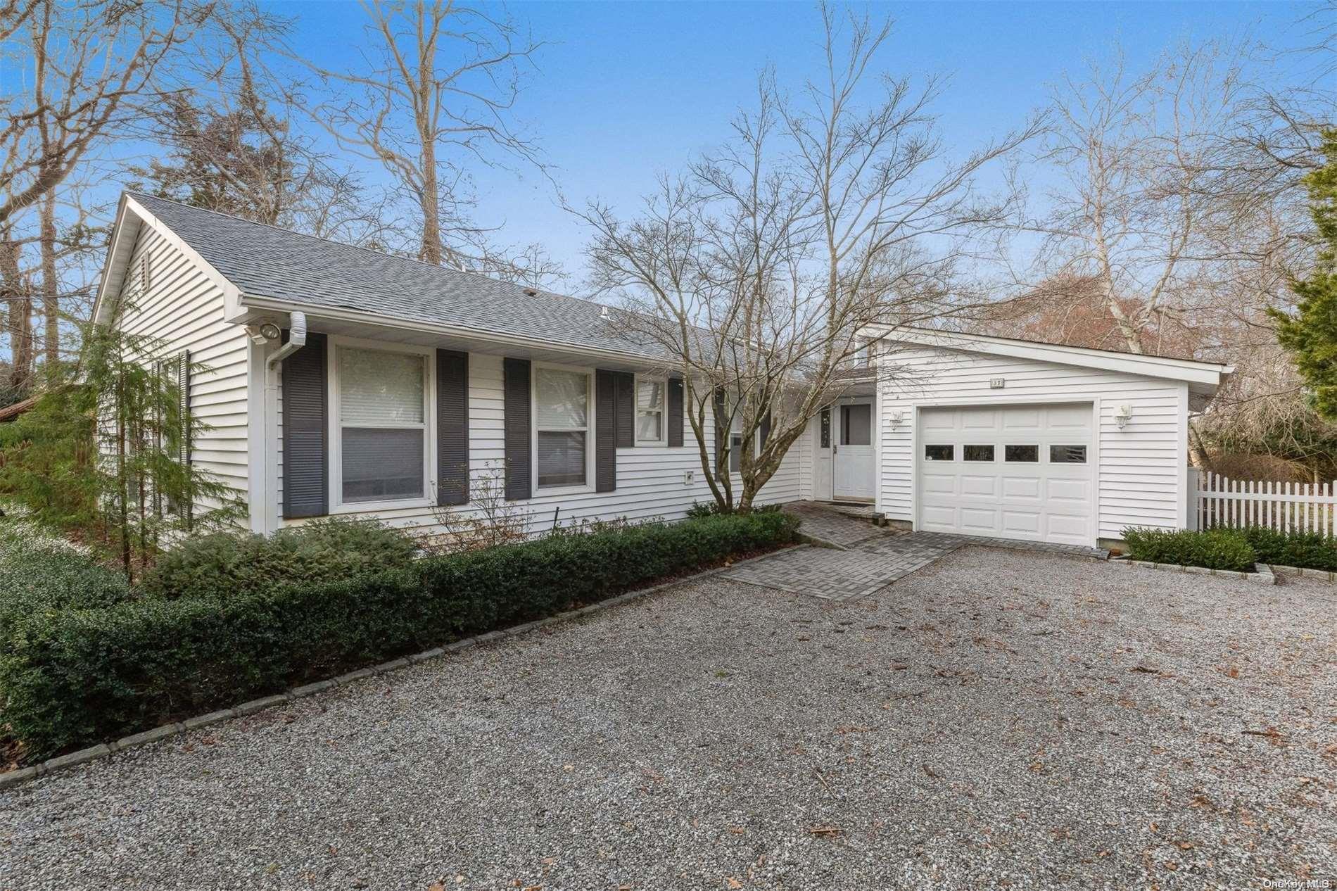 #17 photo, 37 Halsey, サフォーク郡 Remsenburg , NY 11960