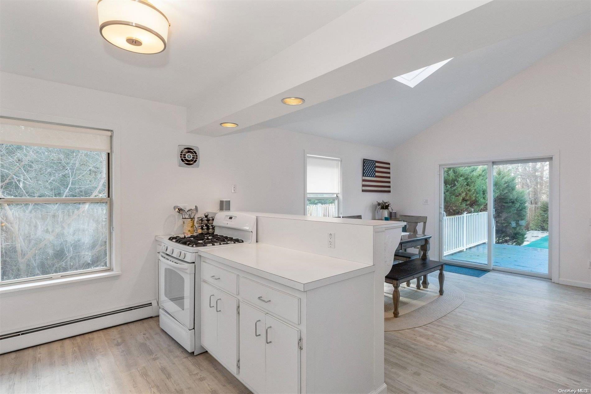 #7 photo, 37 Halsey, サフォーク郡 Remsenburg , NY 11960