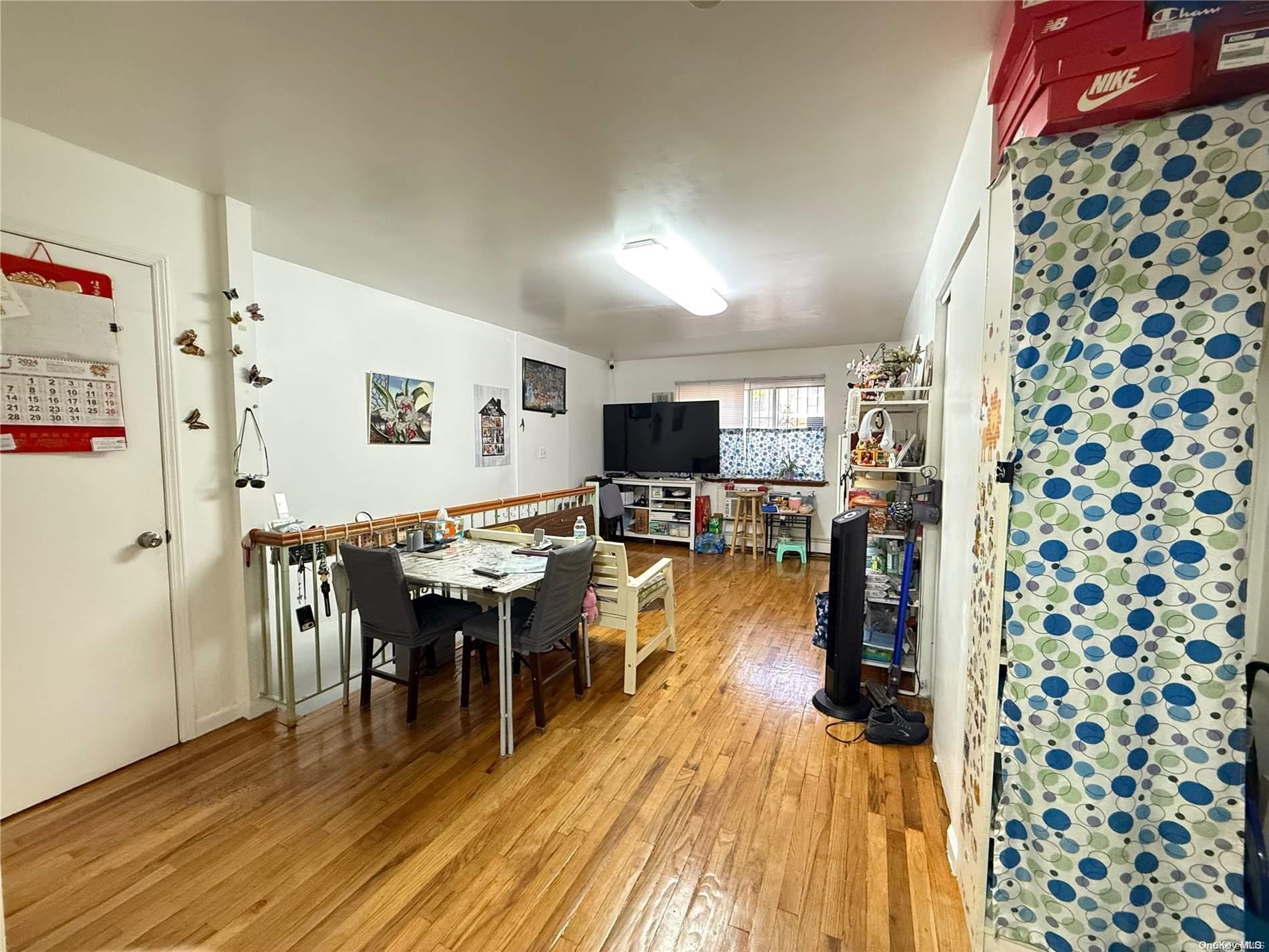 #2 photo, 85-30 57th Avenue, クイーンズ区 Elmhurst , NY 11373