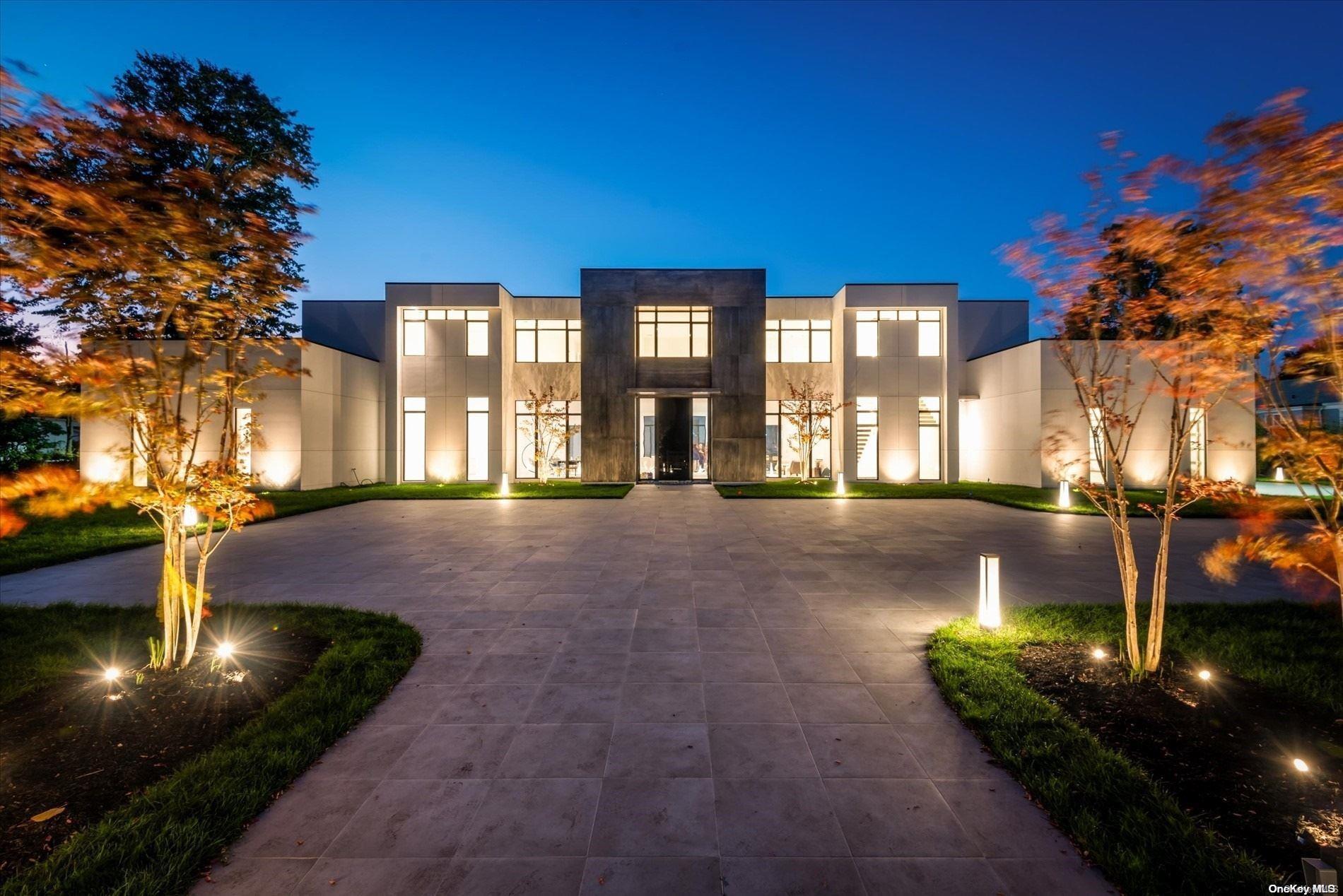 #1 photo, 139 Arrandale Avenue, Great Neck , NY 11024