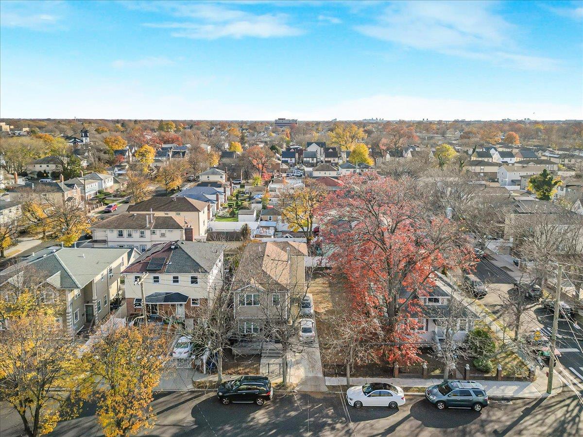 #19 photo, 17710 130th Avenue, קווינס Jamaica , NY 11434