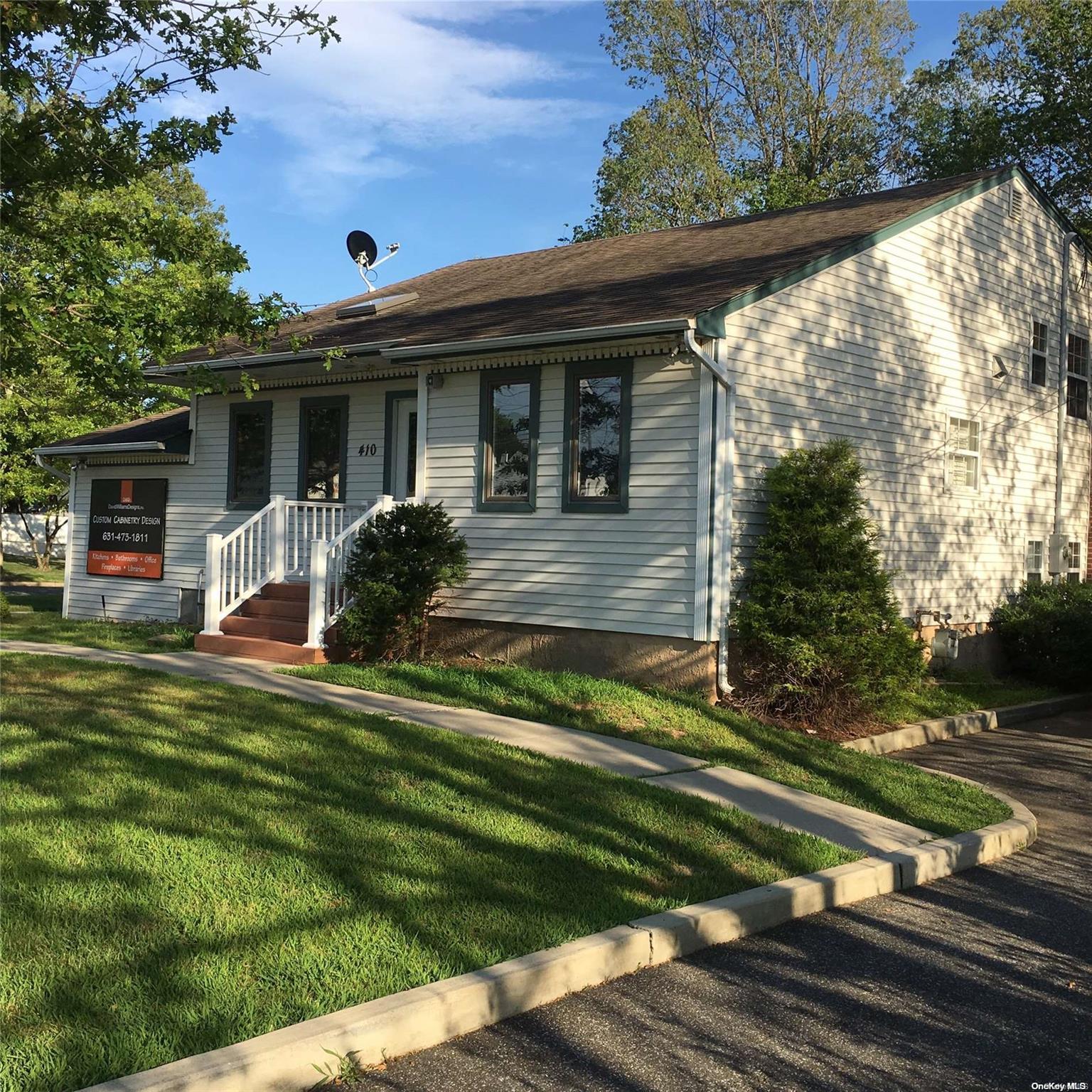 #3 photo, 410 Broadway, Port Jefferson Station , NY 11776