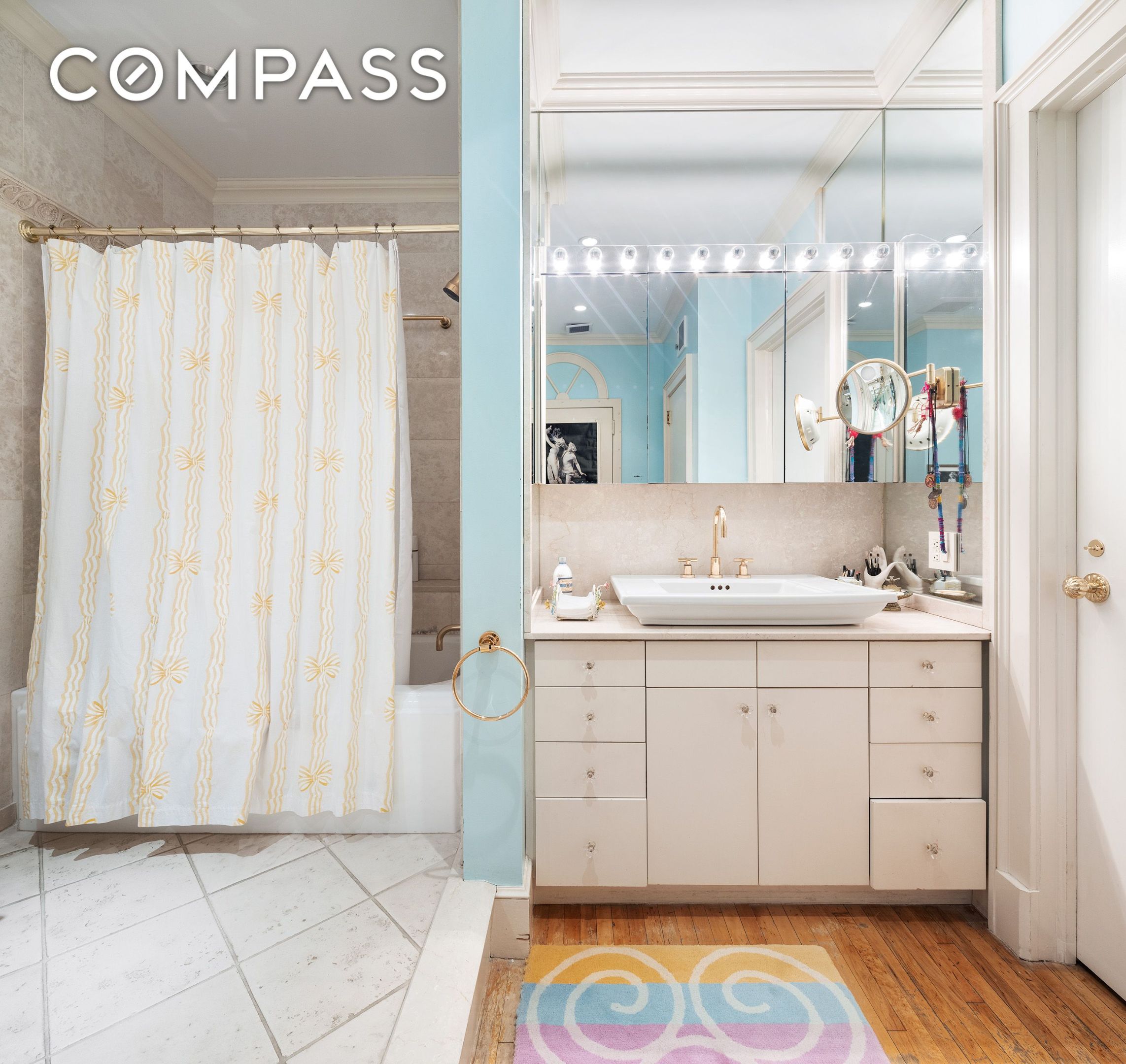 #10 photo, 59 Wooster Street, SoHo , NY 10012