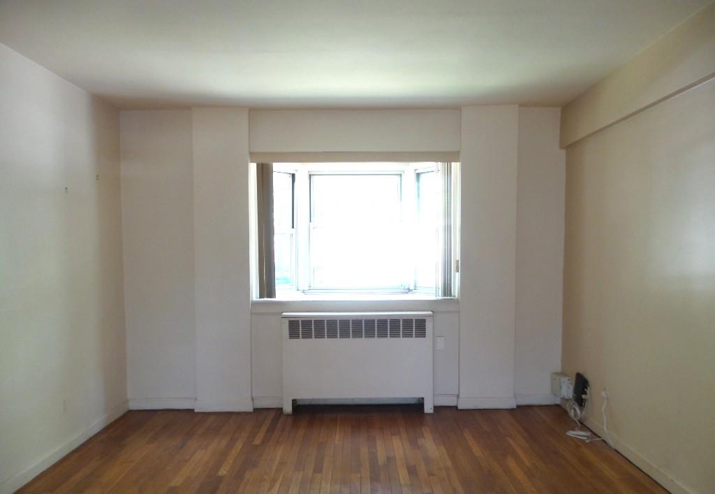 #6 photo, 155-40 84 Street, Howard Beach , NY 11414