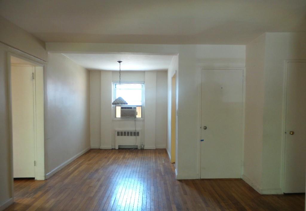 #7 photo, 155-40 84 Street, Howard Beach , NY 11414