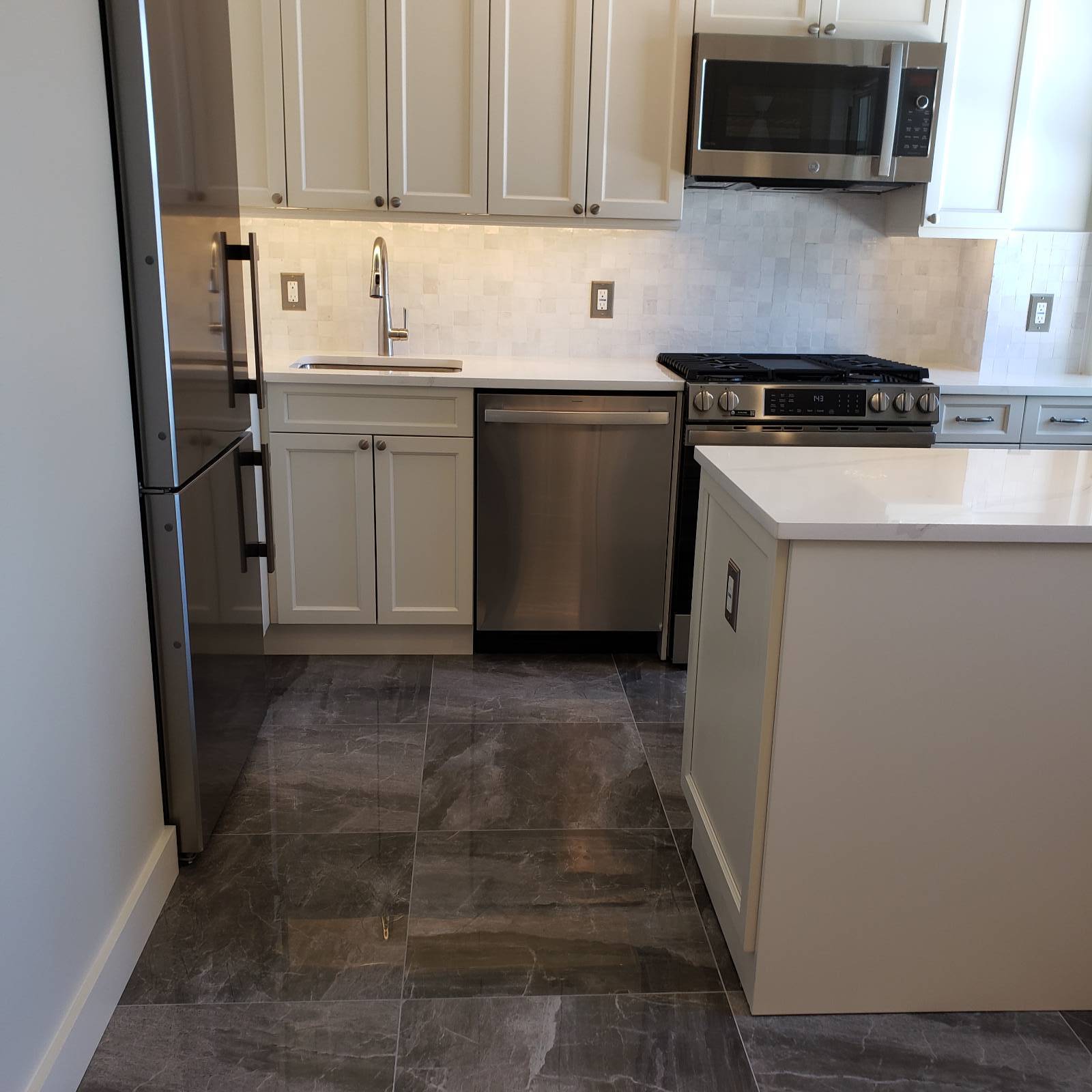 #3 photo, 200 Cabrini Blvd, #39, マンハッタン New York , NY 10033