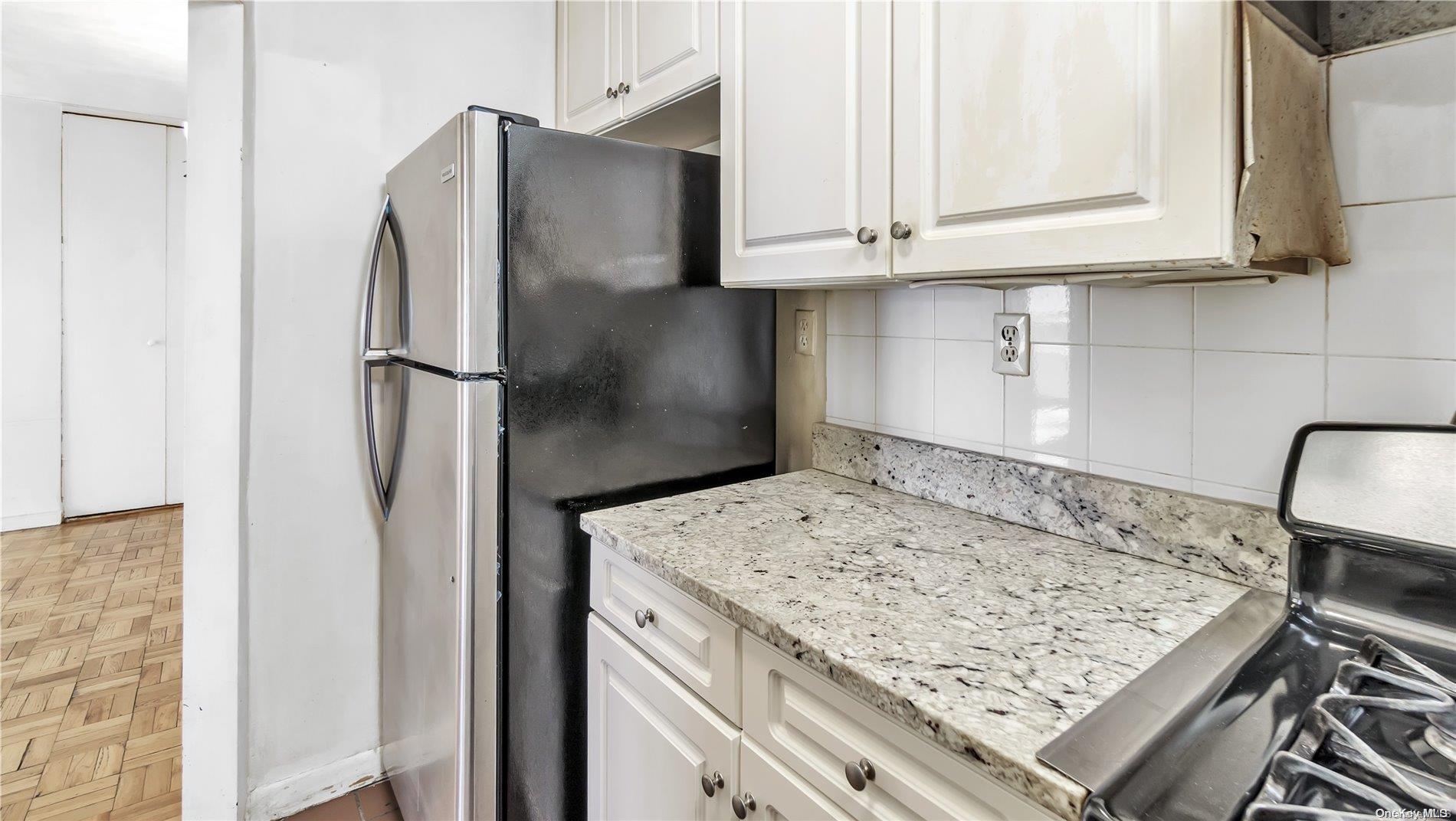 #12 photo, 2400 Johnson Avenue, ブロンクス区 Bronx , NY 10463