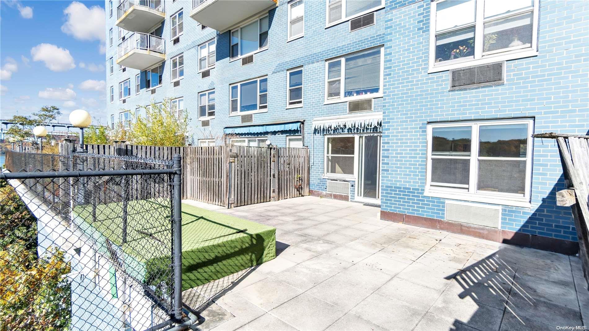 #16 photo, 2400 Johnson Avenue, ブロンクス区 Bronx , NY 10463