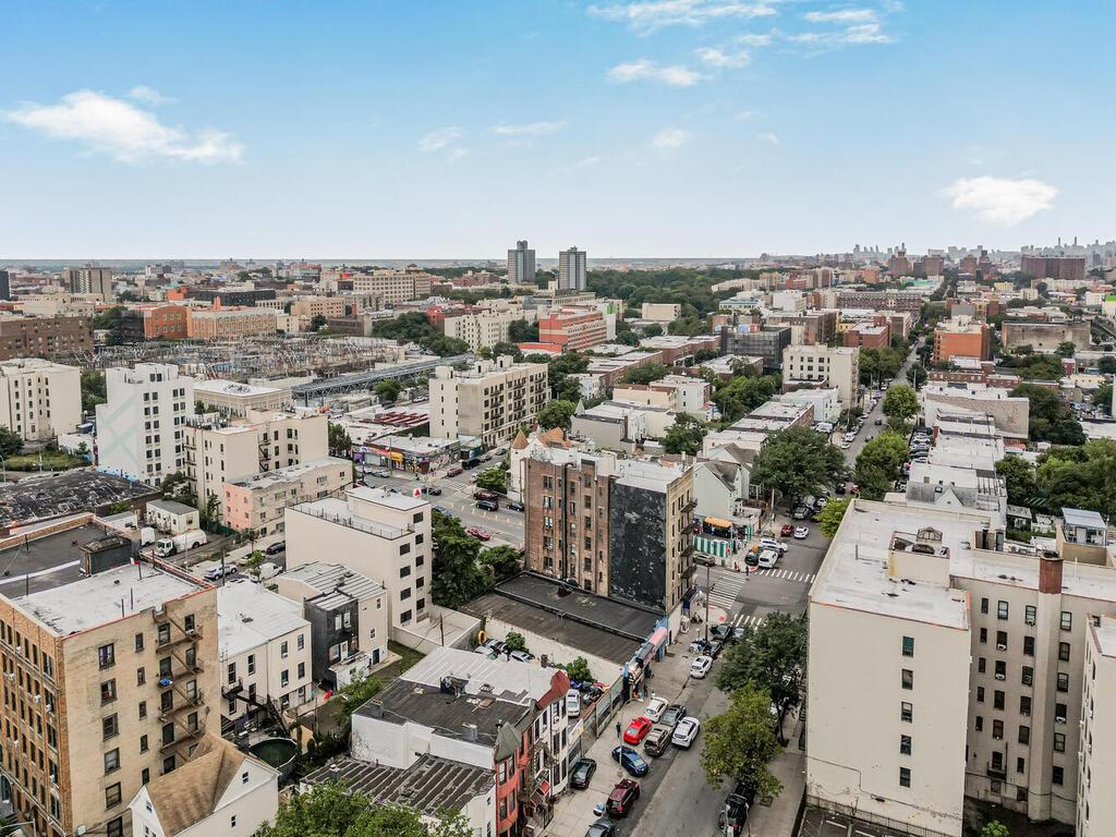 #10 photo, 2106 Washington Avenue, ブロンクス区 Bronx , NY 10457