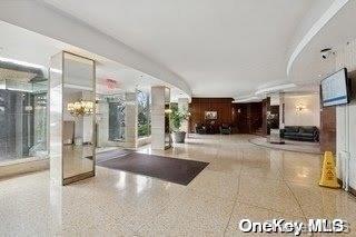 #2 photo, 61-20 Grand Central Parkway, クイーンズ区 Forest Hills , NY 11375