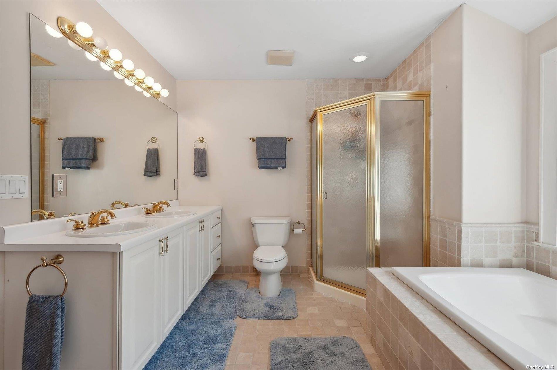 #11 photo, 67 Straight Path, サフォーク郡 Southampton , NY 11968