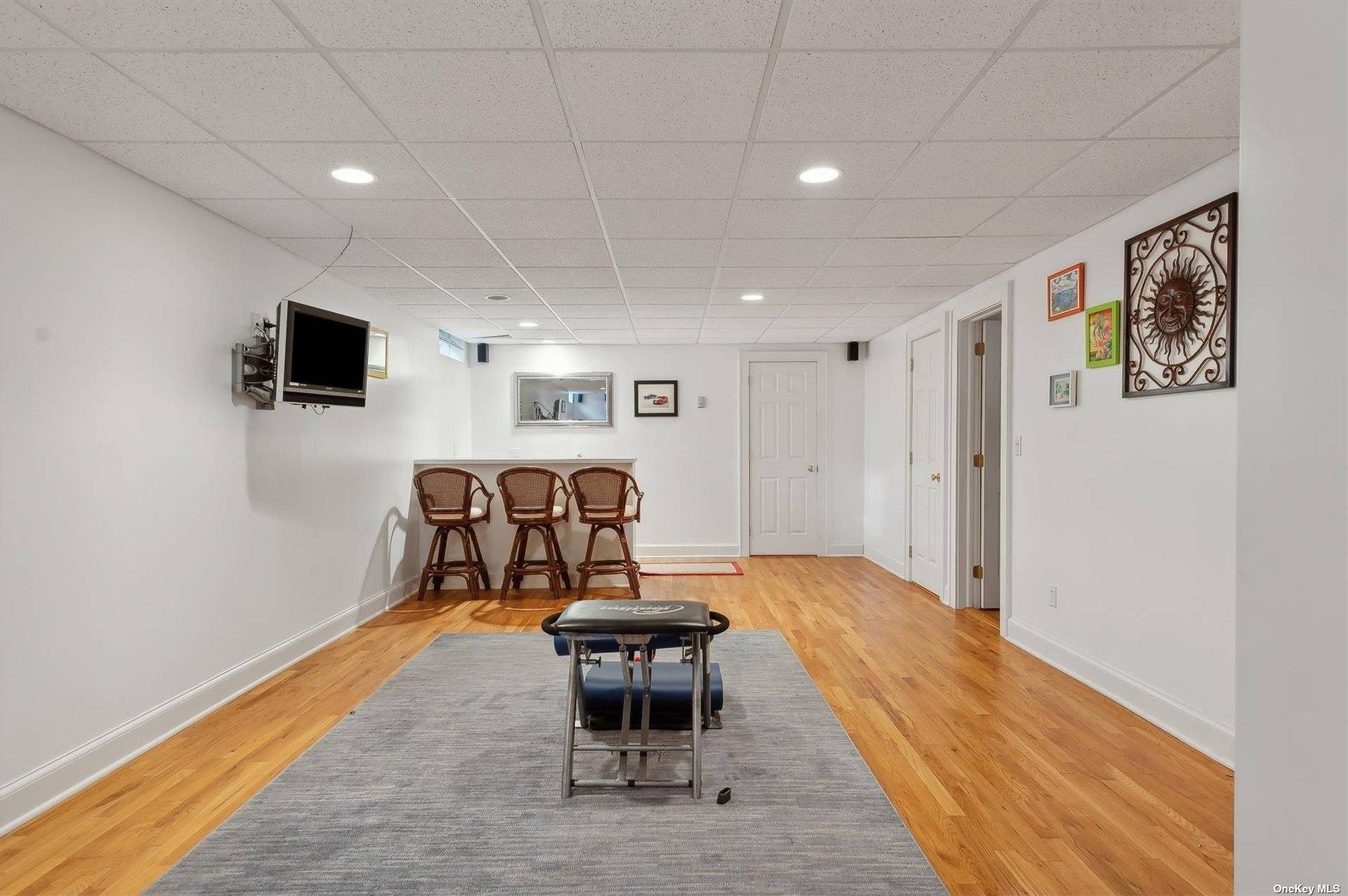 #15 photo, 67 Straight Path, サフォーク郡 Southampton , NY 11968