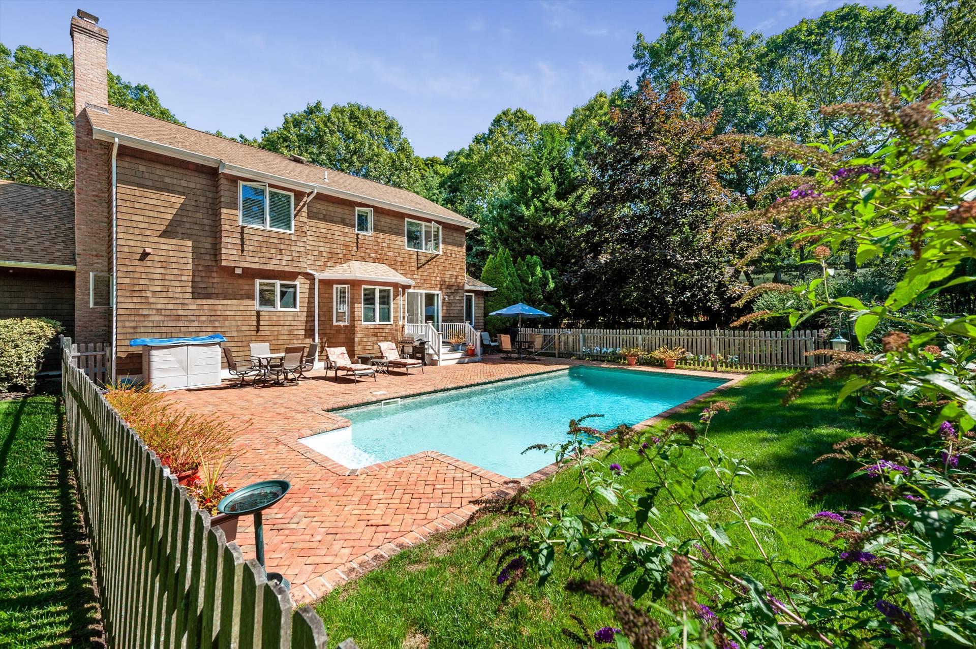 #17 photo, 67 Straight Path, サフォーク郡 Southampton , NY 11968