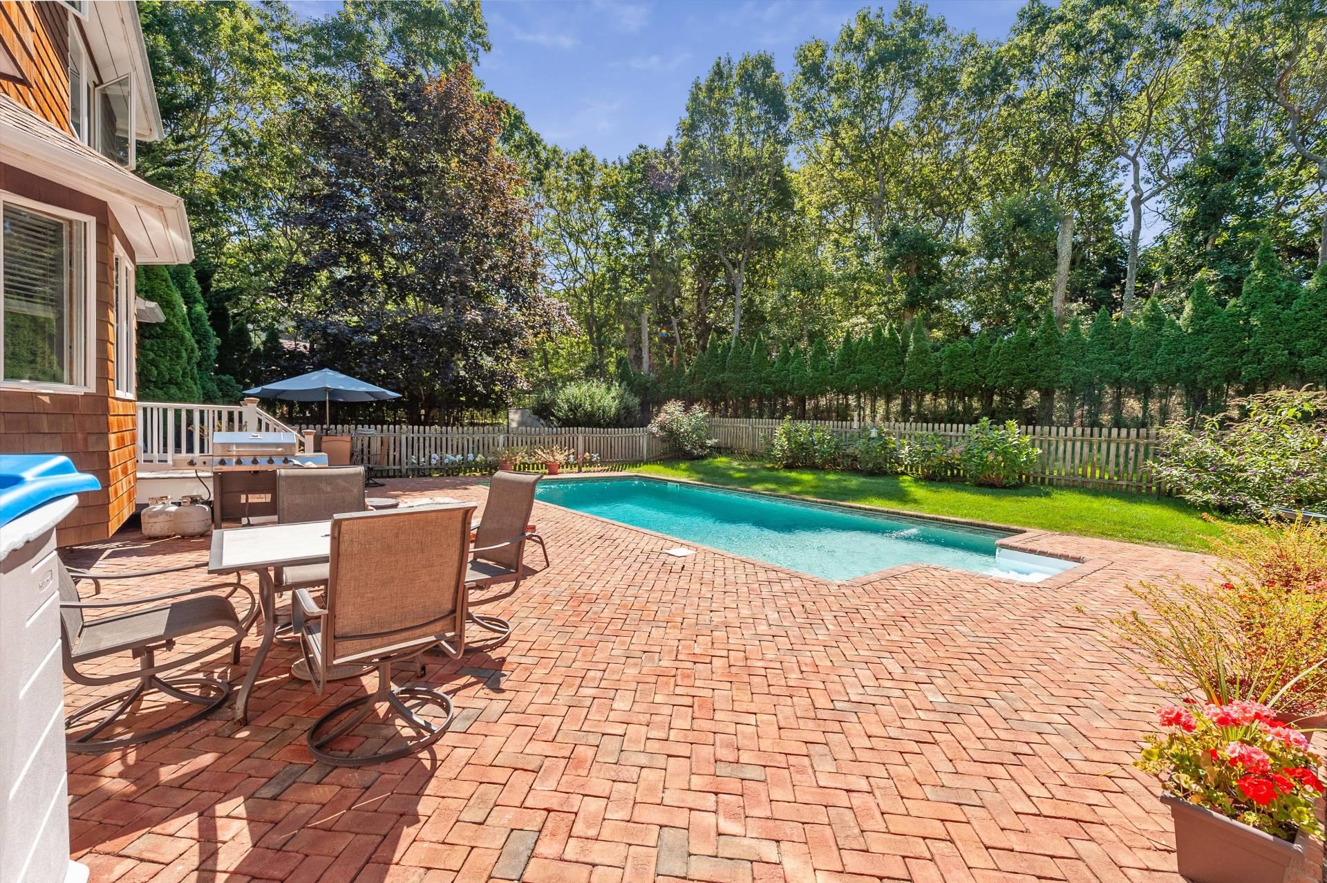 #19 photo, 67 Straight Path, サフォーク郡 Southampton , NY 11968