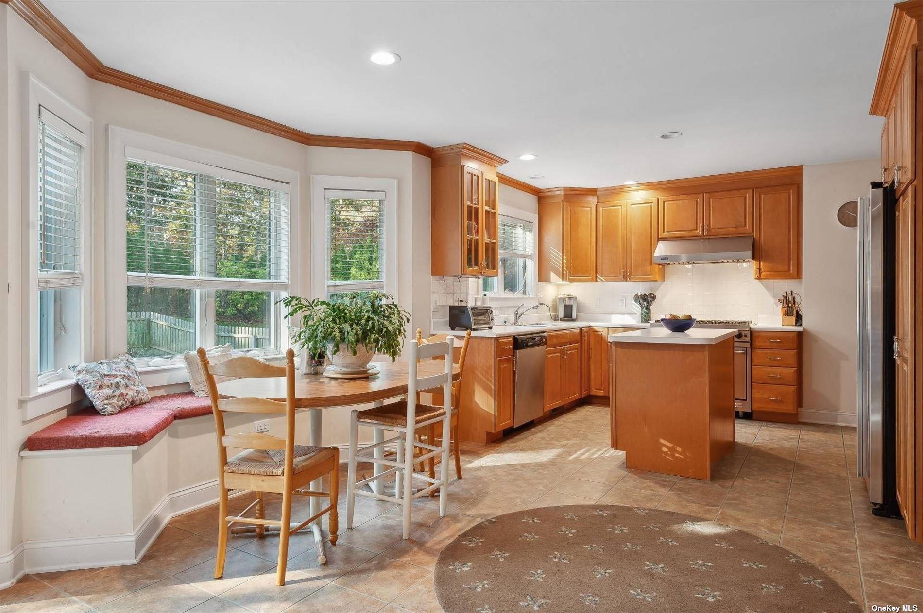 #2 photo, 67 Straight Path, サフォーク郡 Southampton , NY 11968