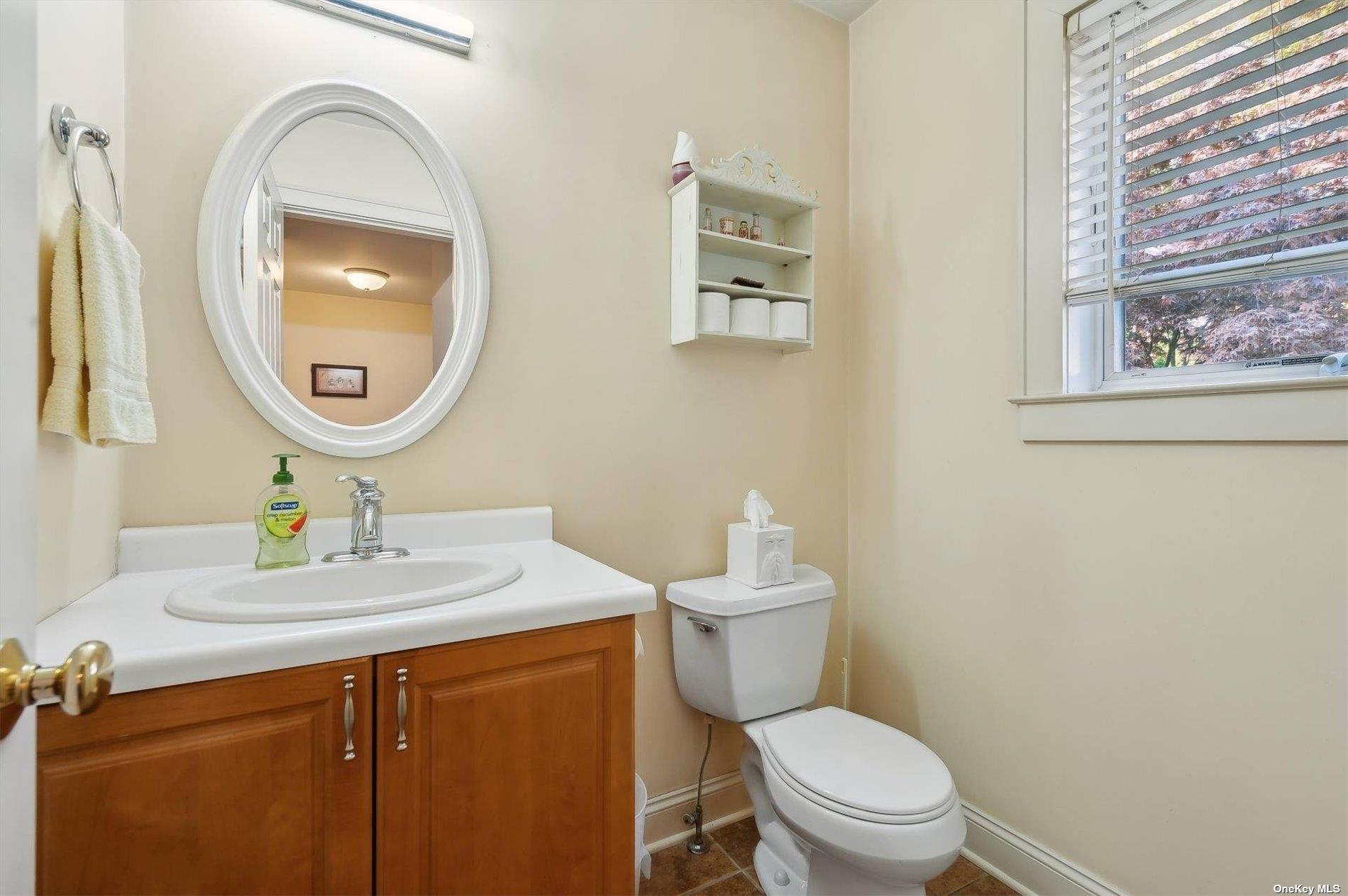 #9 photo, 67 Straight Path, サフォーク郡 Southampton , NY 11968