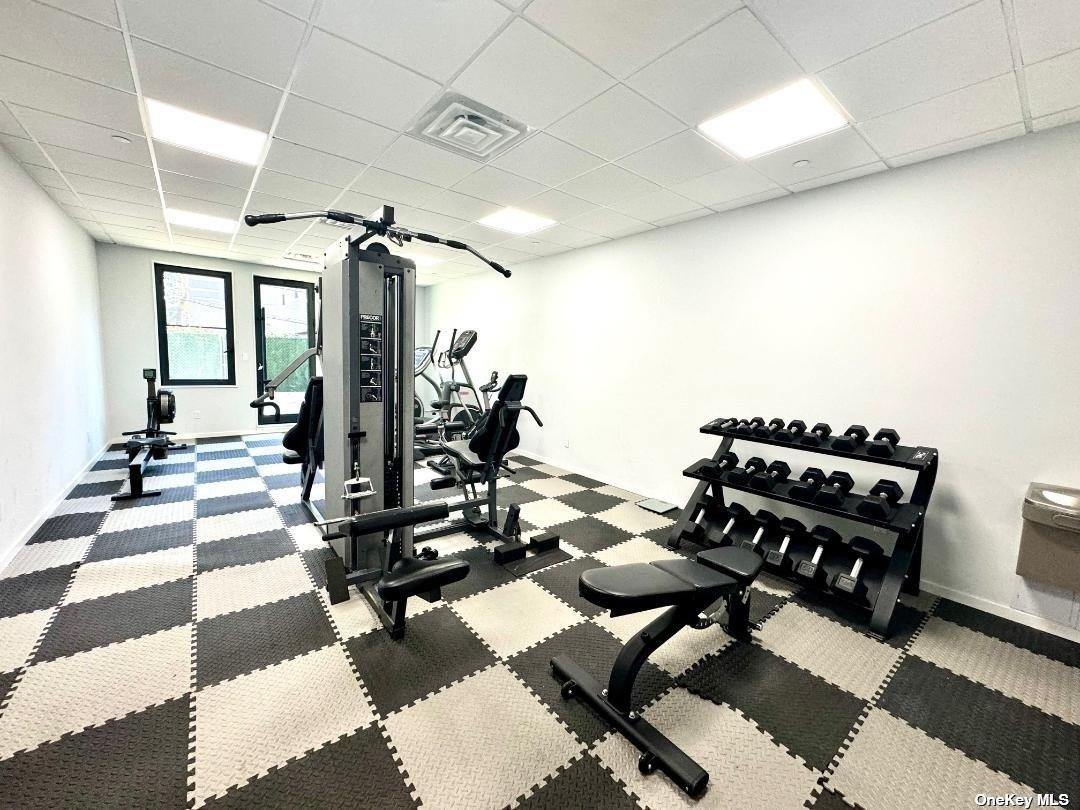 #11 photo, 571 Ocean Parkway, ブルックリン区 Brooklyn , NY 11218