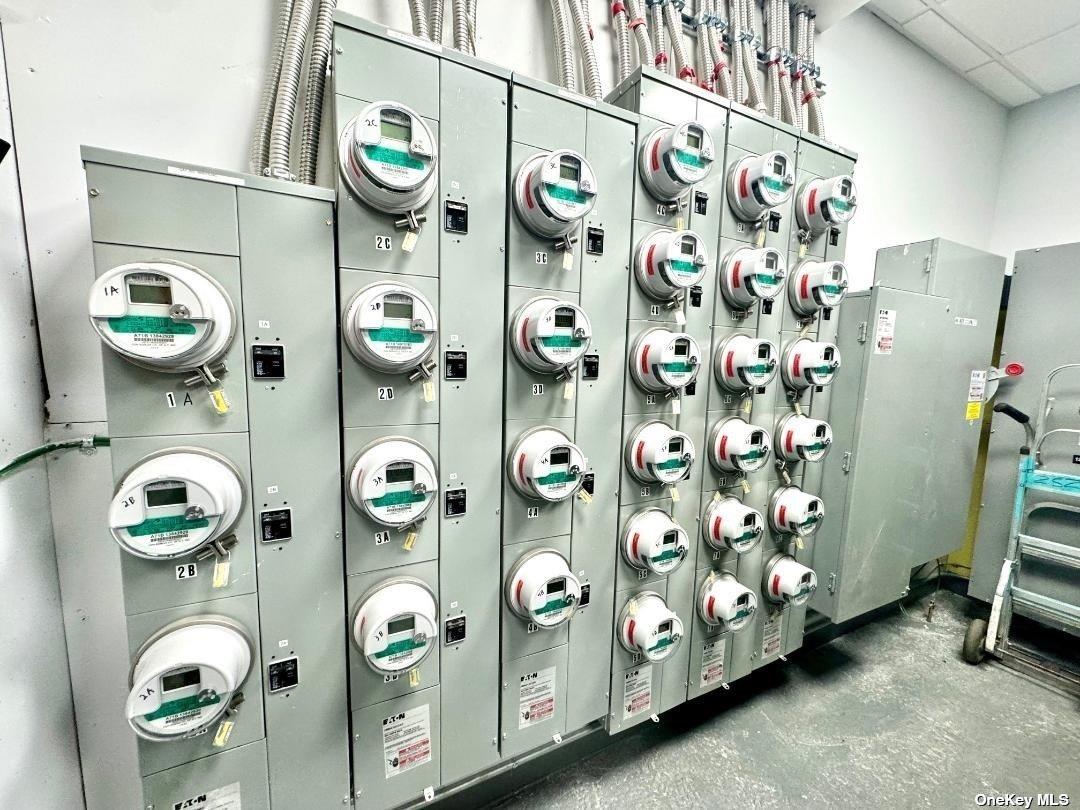 #20 photo, 571 Ocean Parkway, ブルックリン区 Brooklyn , NY 11218