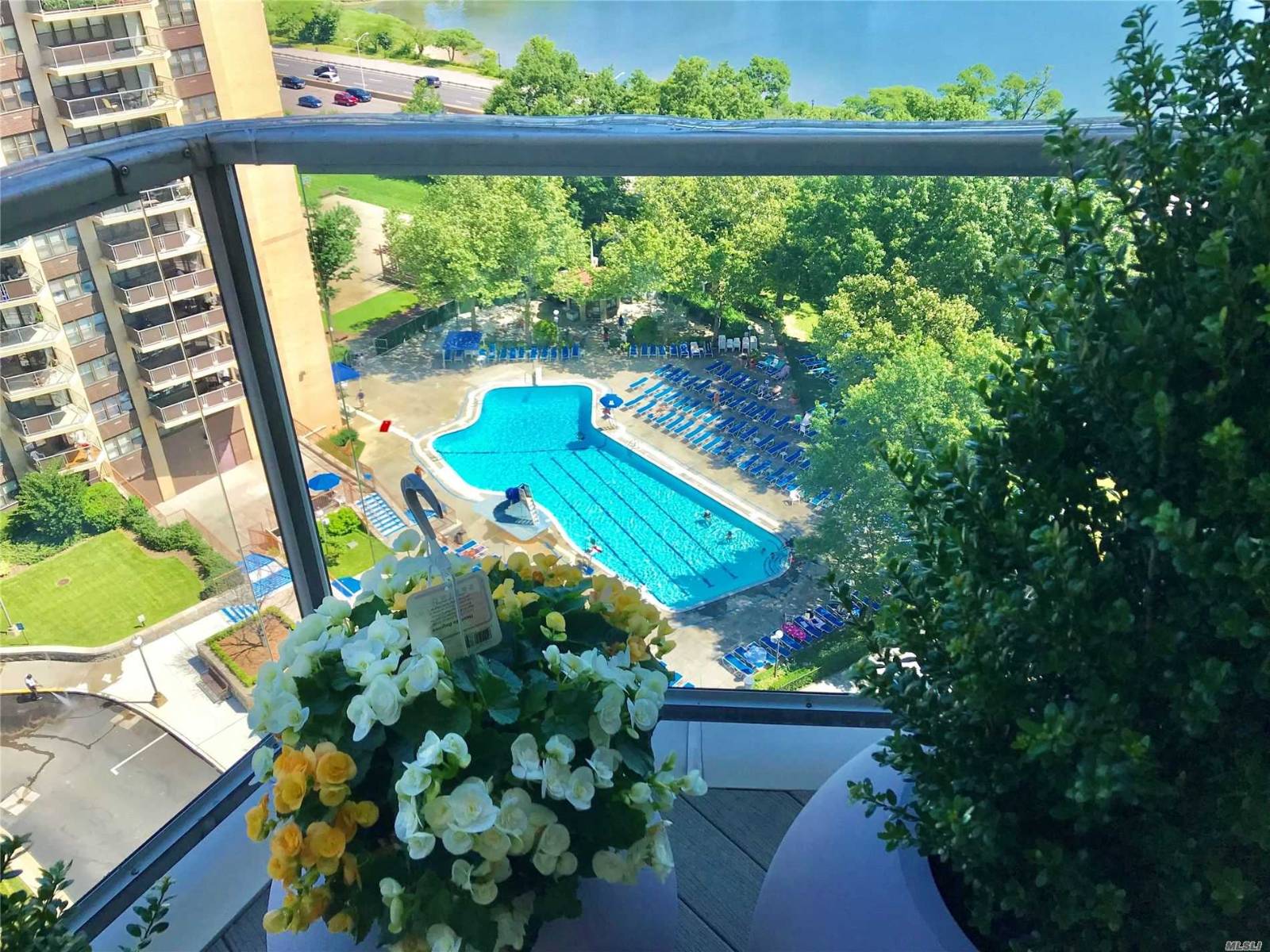 #19 photo, 18-15 215th street, #15H, Bayside , NY 11360