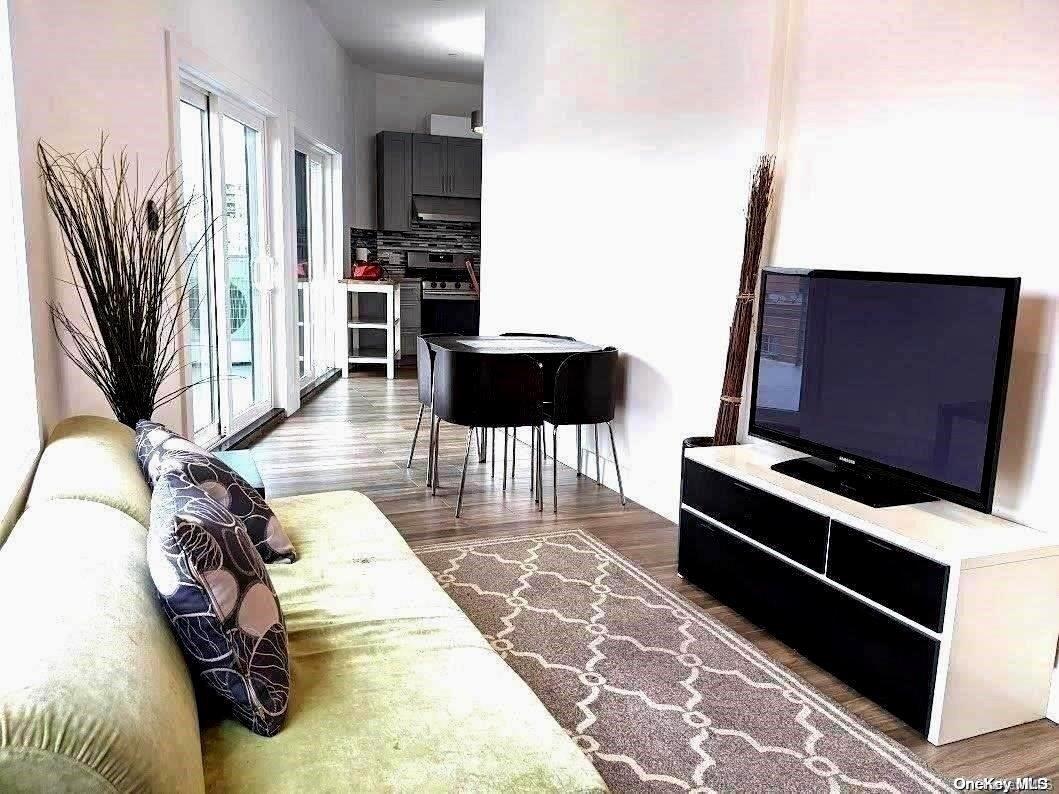 #13 photo, 86-30 Grand Avenue, Elmhurst , NY 11373