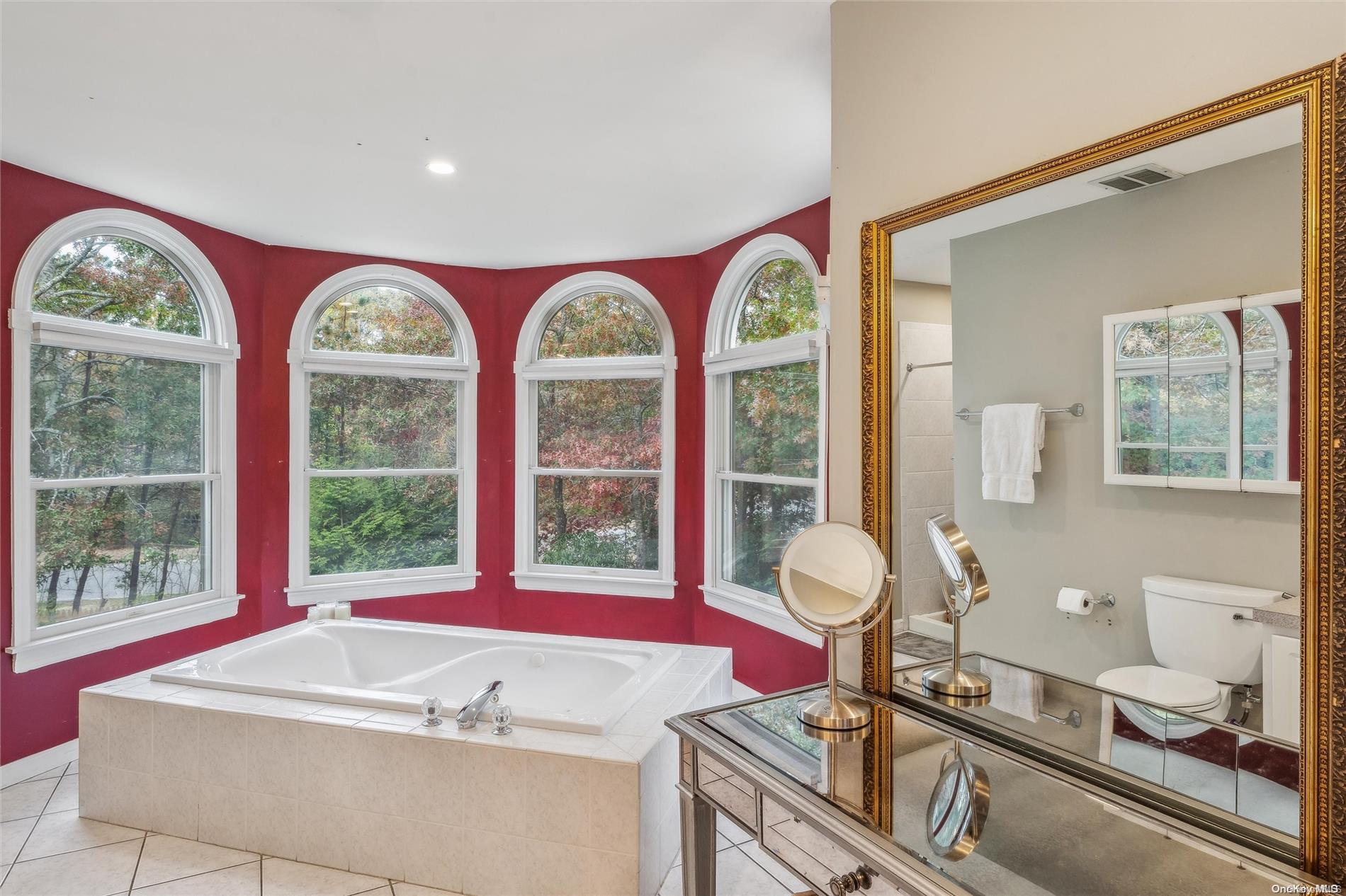 #13 photo, 1 Candace Drive, サフォーク郡 East Quogue , NY 11942