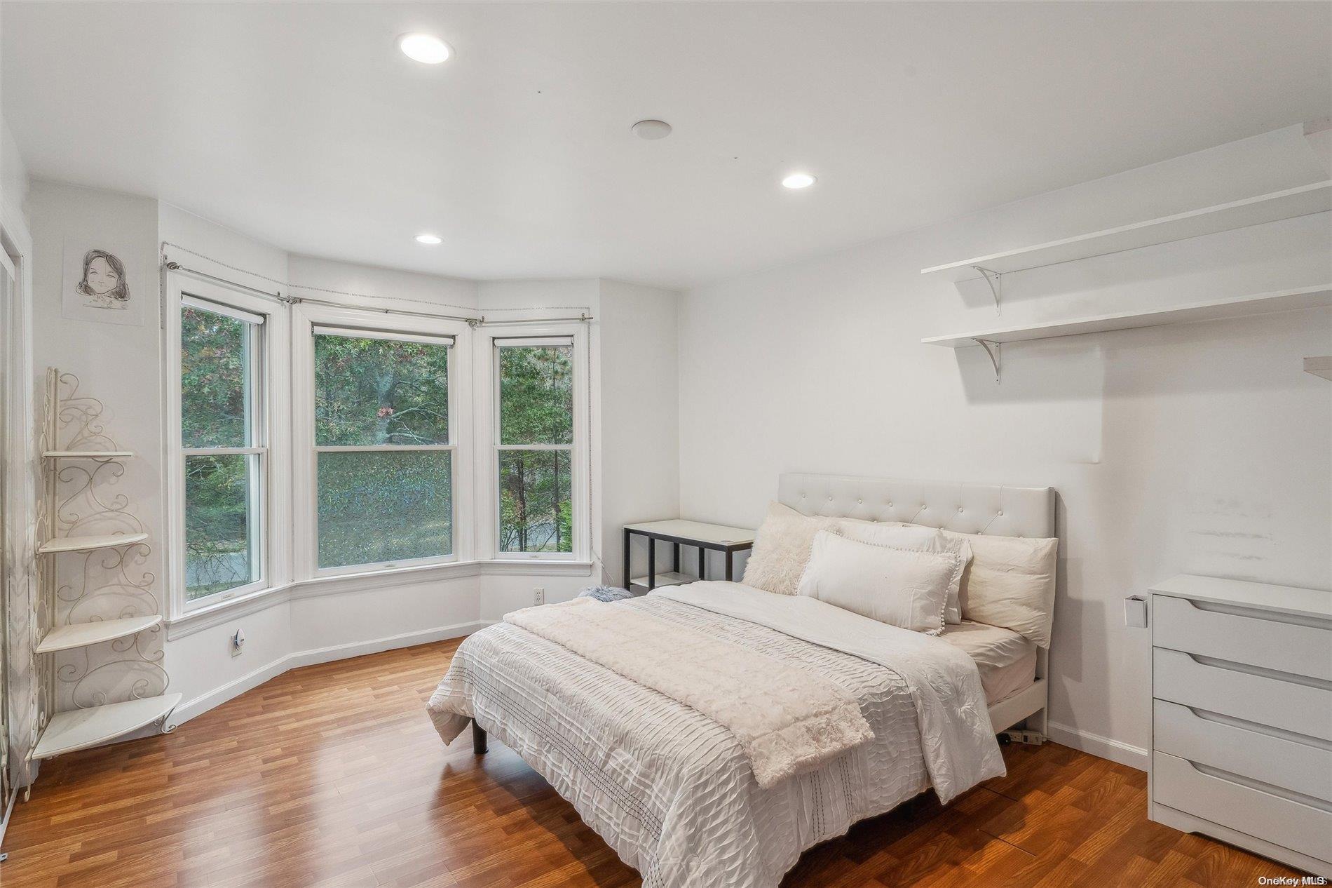 #18 photo, 1 Candace Drive, サフォーク郡 East Quogue , NY 11942