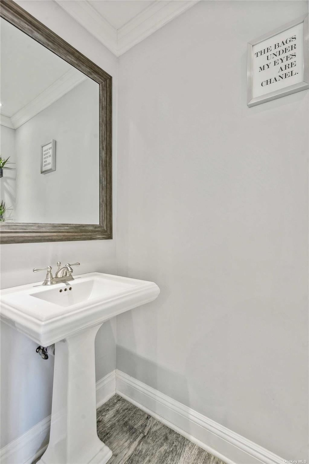 #19 photo, 50 Hubbard Lane, サフォーク郡 Southampton , NY 11968