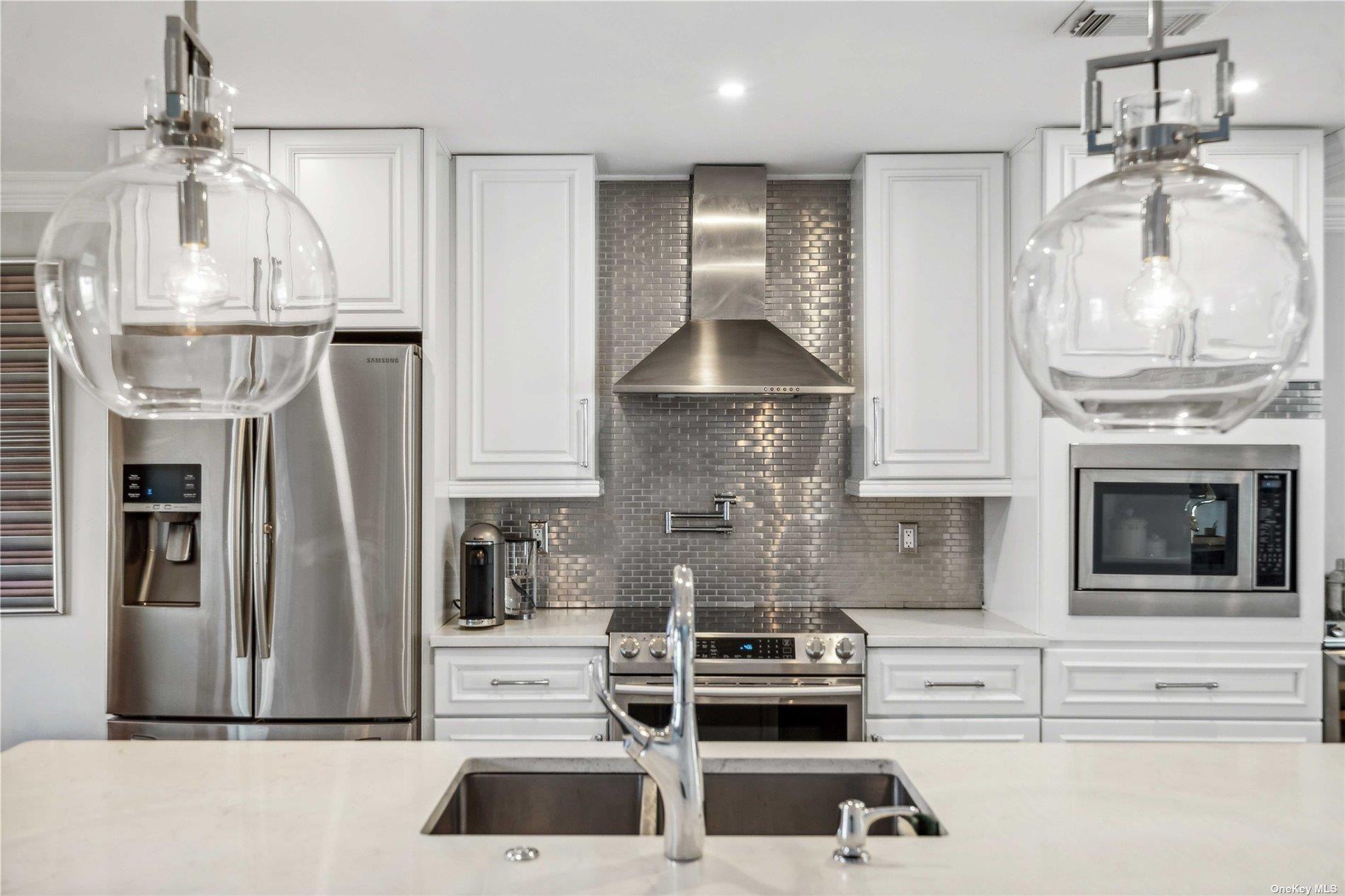 #4 photo, 50 Hubbard Lane, サフォーク郡 Southampton , NY 11968